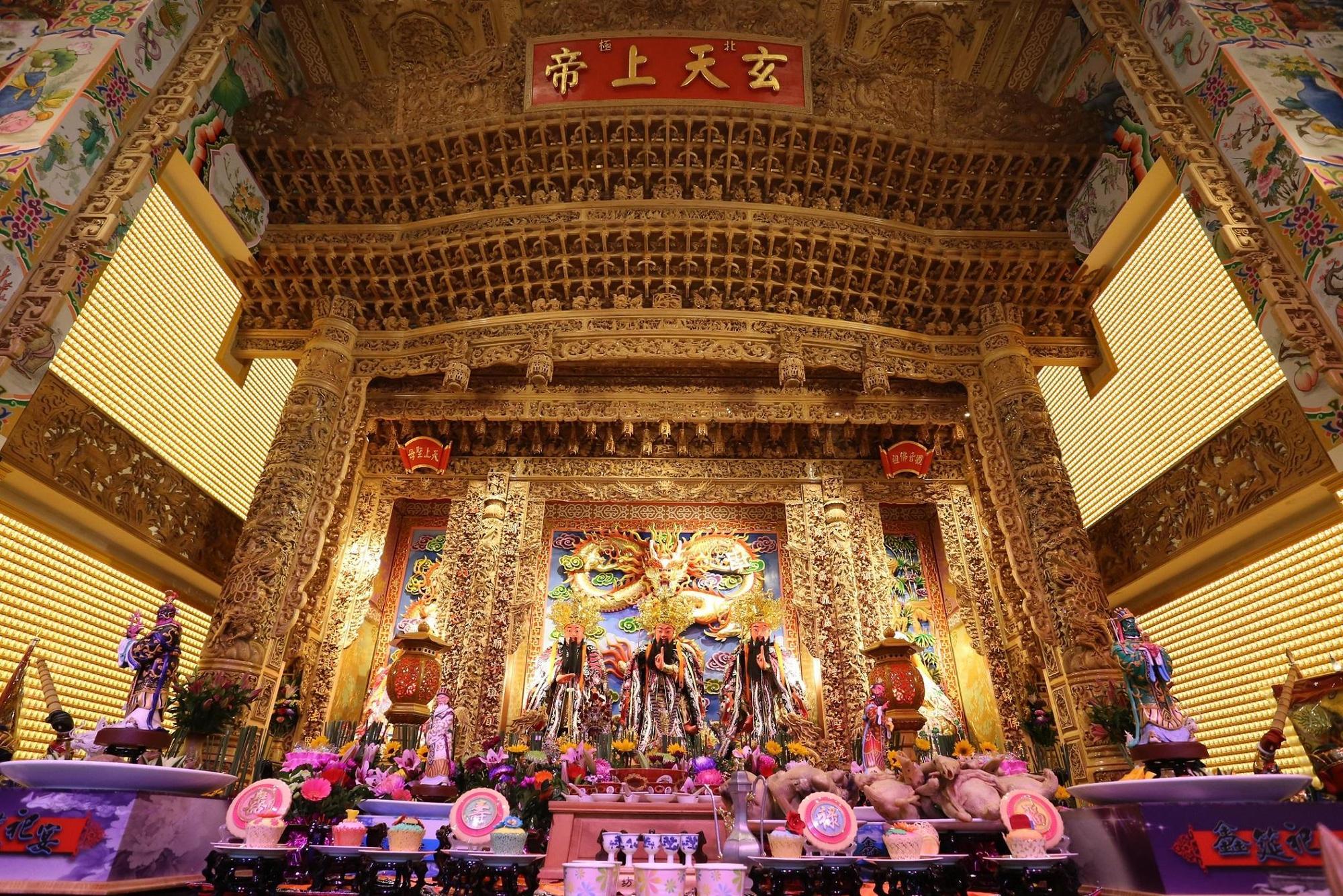 賀聖宮正殿供奉玄天上帝。(賀聖宮提供)