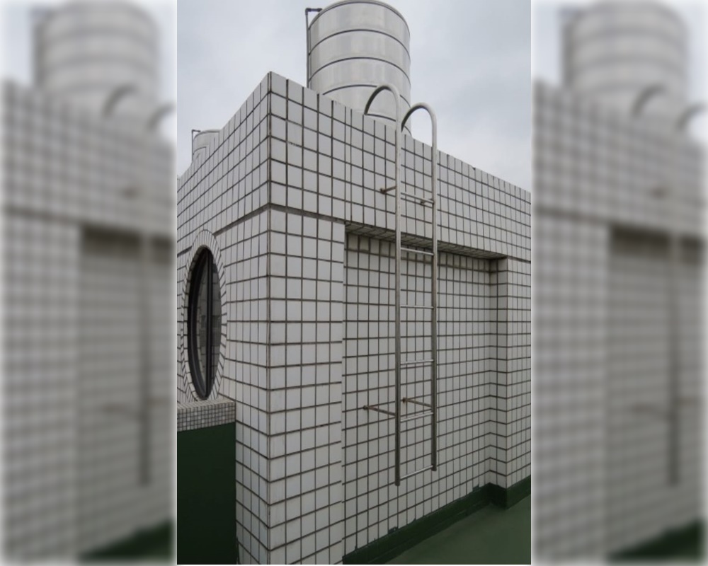 苗栗一名網友表示，停水期間鄰居把水塔的水全部用光，讓他超傻眼。（翻攝臉書社團「我是頭份人」）