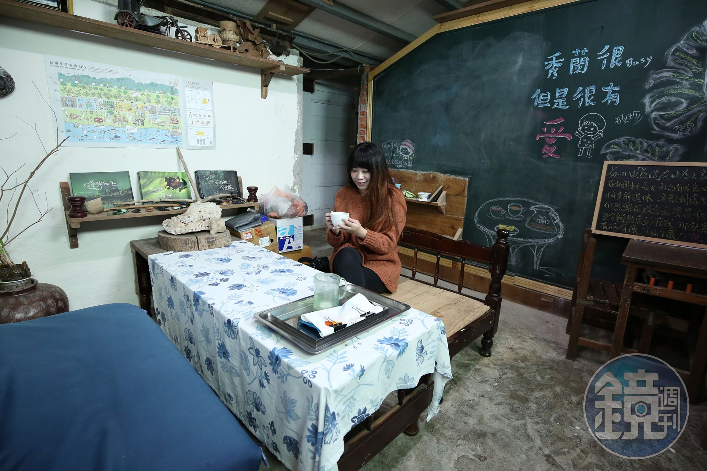 屋裡的大黑板，也歡迎客人隨時來畫。