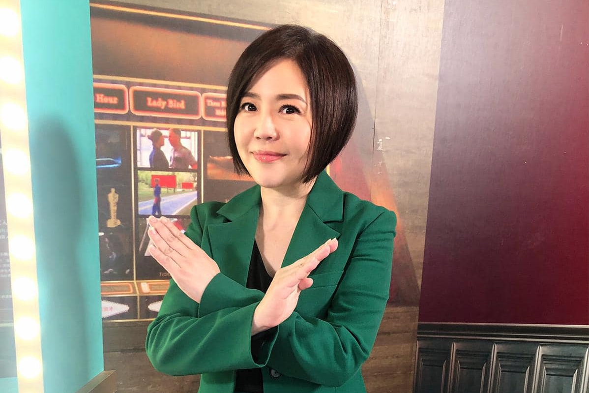 于美人為遭「東區帥老外」強迫推銷的學生妹抱不平。（翻攝自于美人臉書）