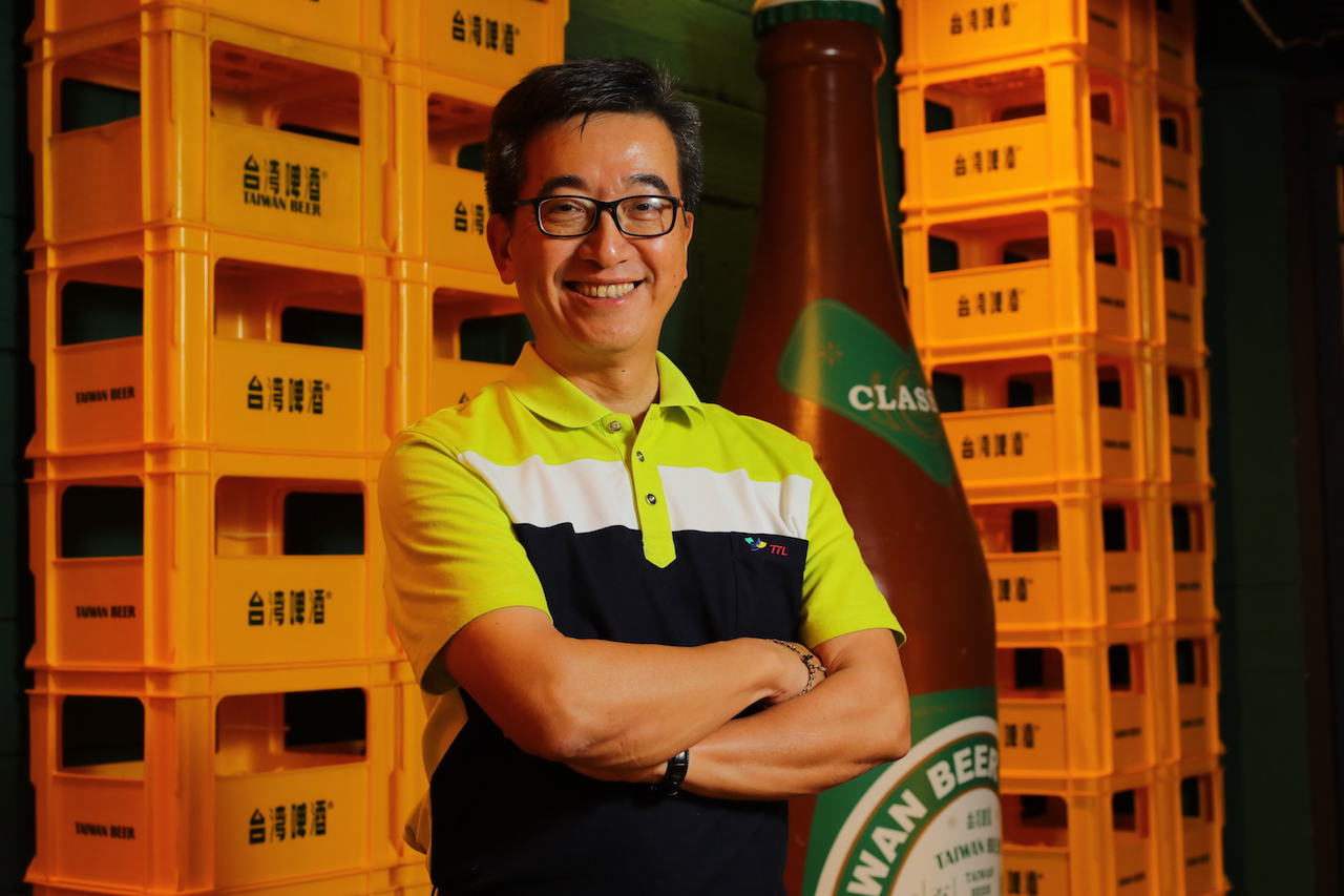 埔里酒廠廠長丁丞康，積極推動老派酒水融入當代食潮。
