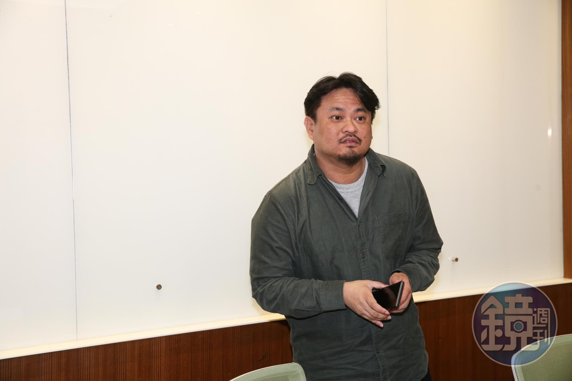 洪申翰總財產僅61萬餘元,為最赤貧的立委。