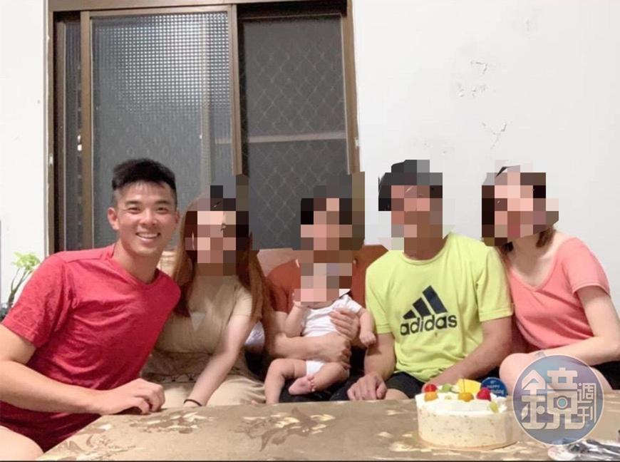 富邦悍將投手林逸翔近日遭親友控訴棄養妻女長達7個月。(讀者提供)