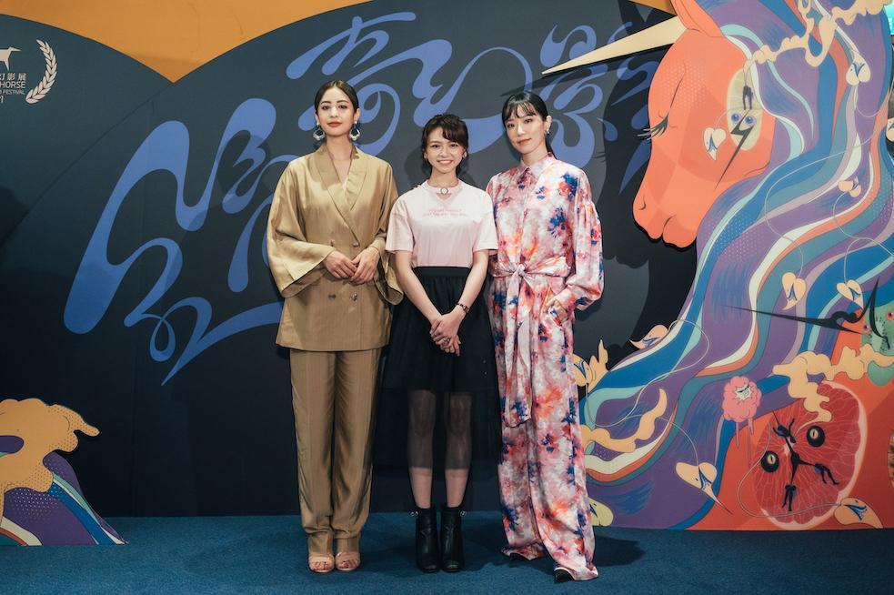 莫允雯(左起)、陳姸霏、林子熙出席《2049:刺蝟法則》在金馬奇幻影展的首映。(金馬執委會提供)