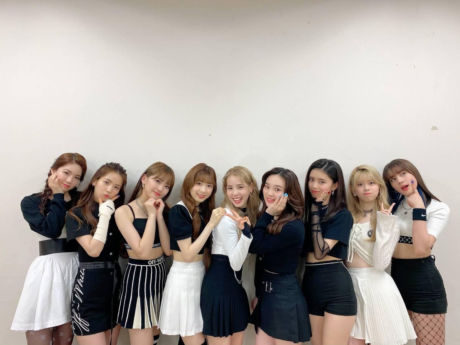 日本女團「NiziU」為日本索尼音樂和韓國JYP聯手打造,經選秀節目《Nizi Project》激烈比賽脫穎而出。(翻攝自NiziU臉書)