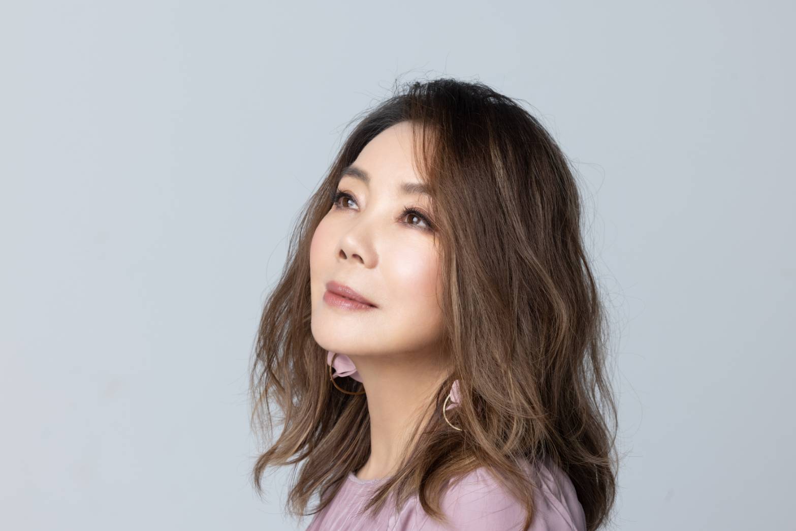 辛曉琪常想起自己對父親發脾氣的往事，因事後沒道歉而耿耿於懷。（三元素影藝提供）