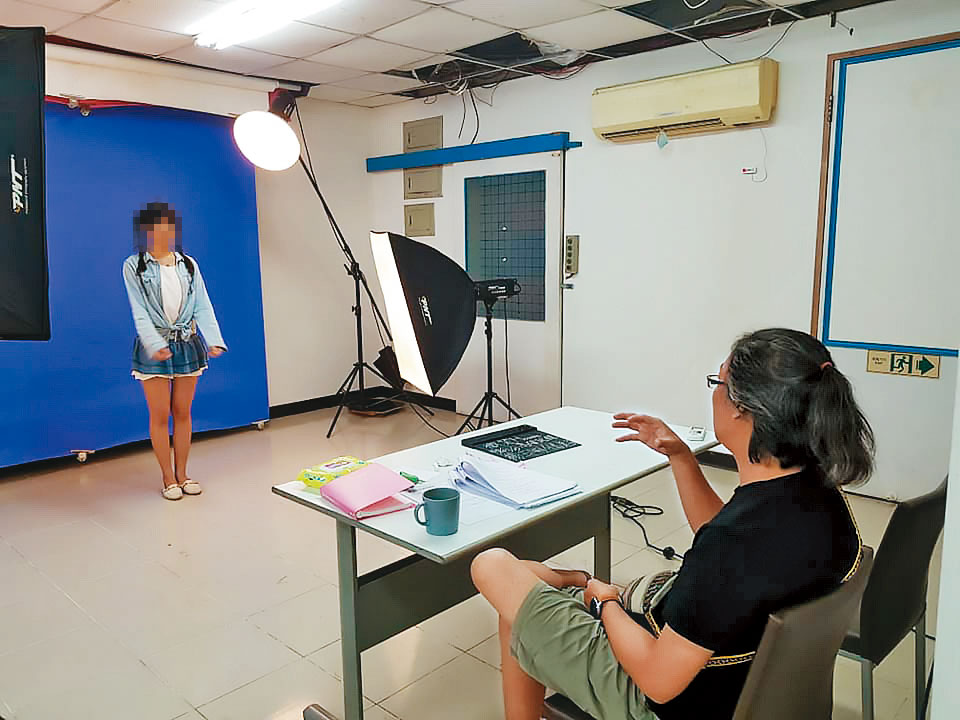 余志賢宣布開拍新戲後，曾有不少年輕演員前往試鏡。（翻攝勻翔演藝經紀臉書）