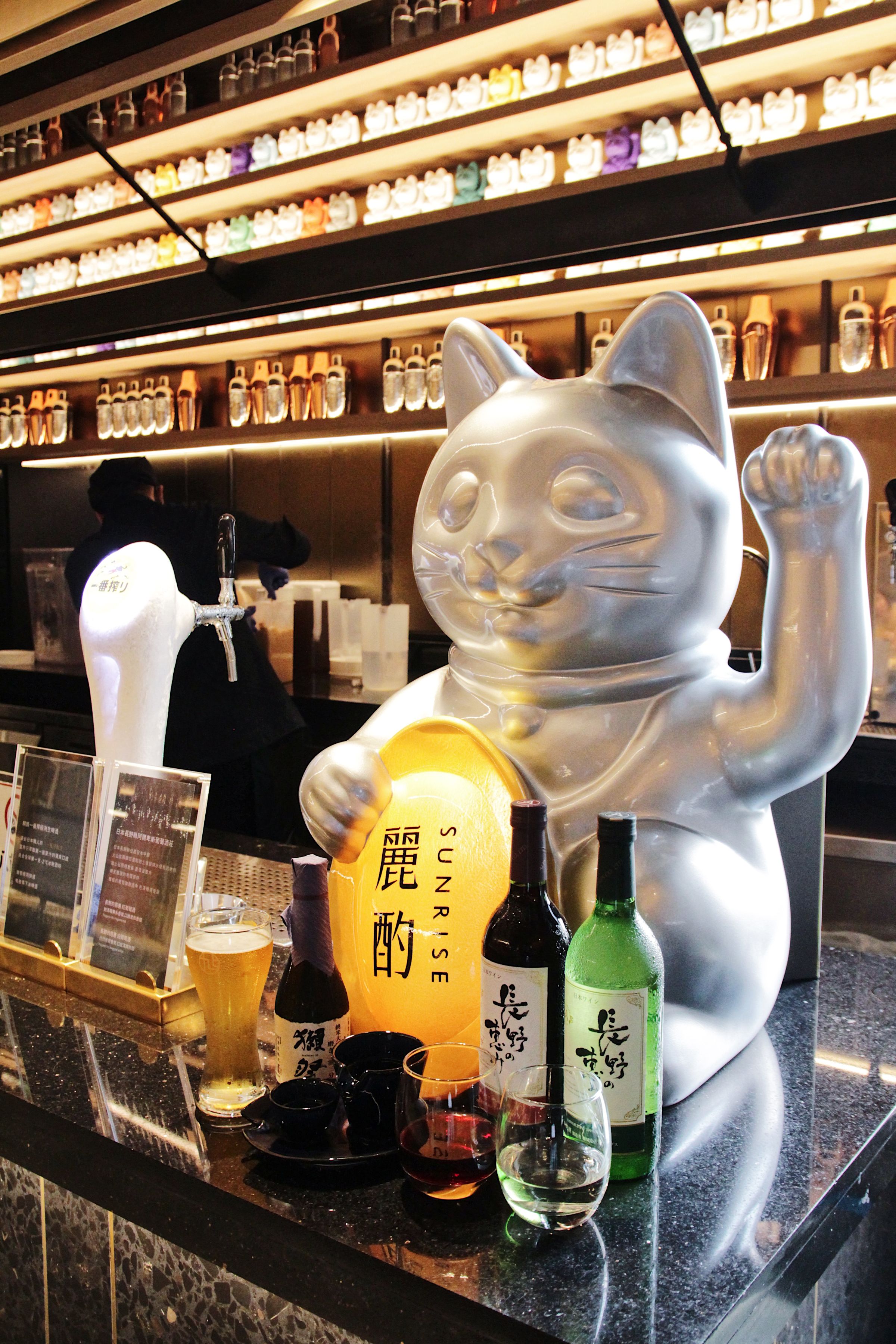 「麗酌」特別引進KIRIN一番搾冰柱生啤酒，無須加價就能爽快沁涼喉間。