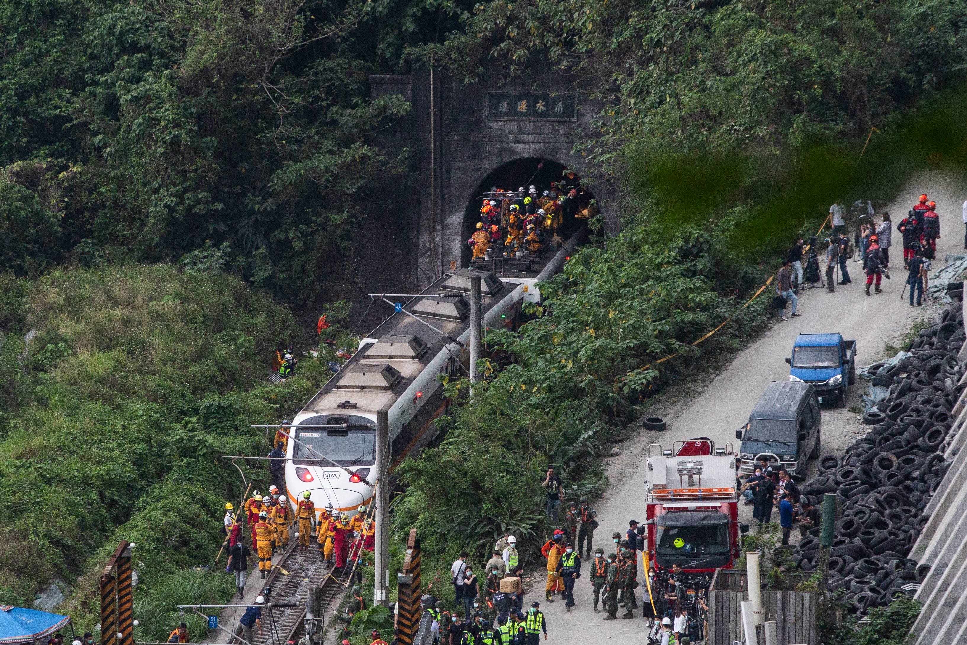 本月2日台鐵發生半世紀來最嚴重的意外事故，導致49人罹難、218人受輕重傷。（本刊資料照）