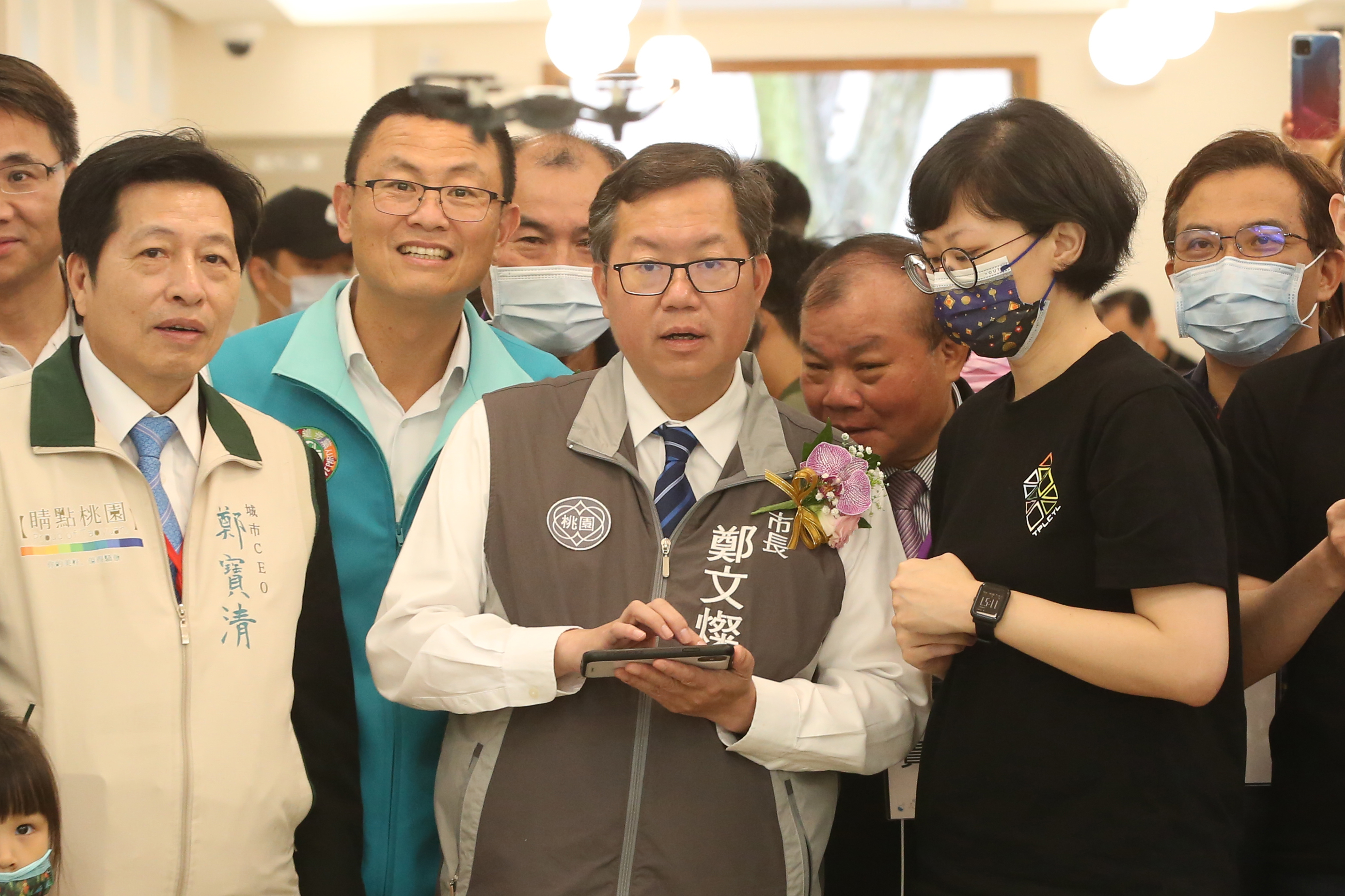 桃園市長鄭文燦表示，打完疫苗身體狀況一切良好「沒有感覺需要疫苗假」。（本刊資料照）