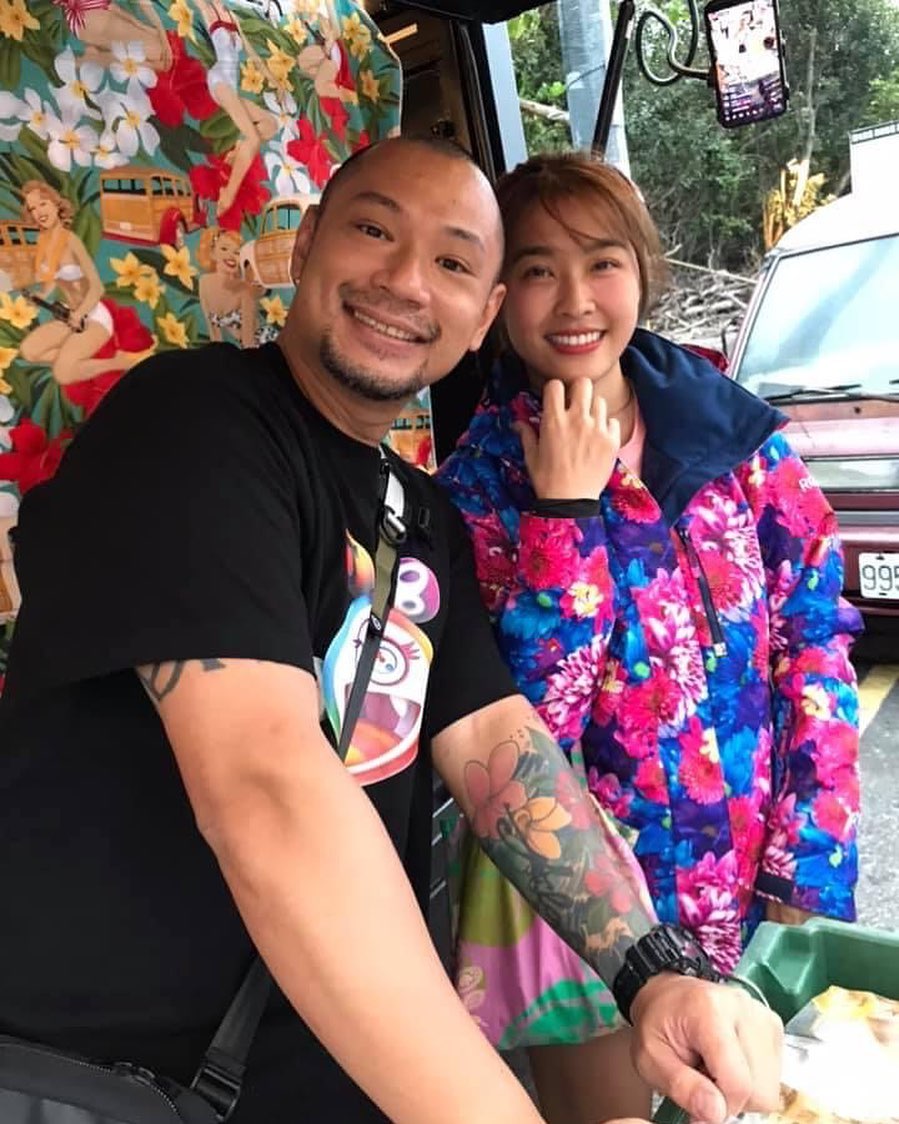 金剛與小嫻在南台灣穩定交往,小倆口也是戀情曝光後直接爽快認愛。(翻攝小嫻臉書)
