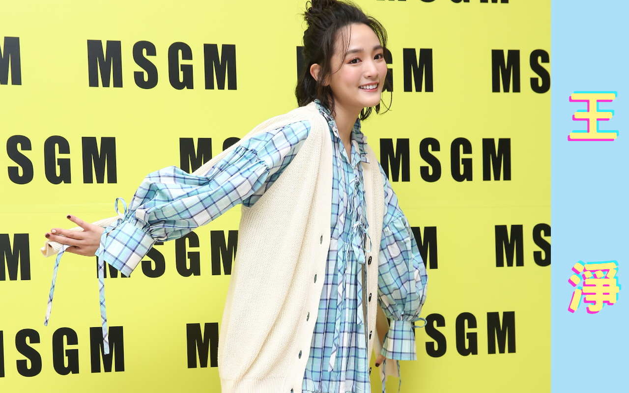 王淨以《返校》榮獲台北電影獎影后，笑說會幫衣服想一套「人設」，像演戲一樣揣摩角色。