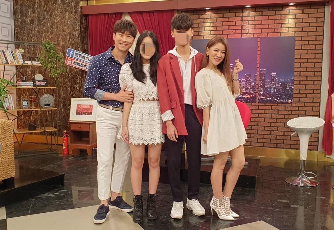 侯昌明日前帶著一家大小上節目，卻遭網友批評「推小孩出來賺錢」。（翻攝自侯昌明臉書）