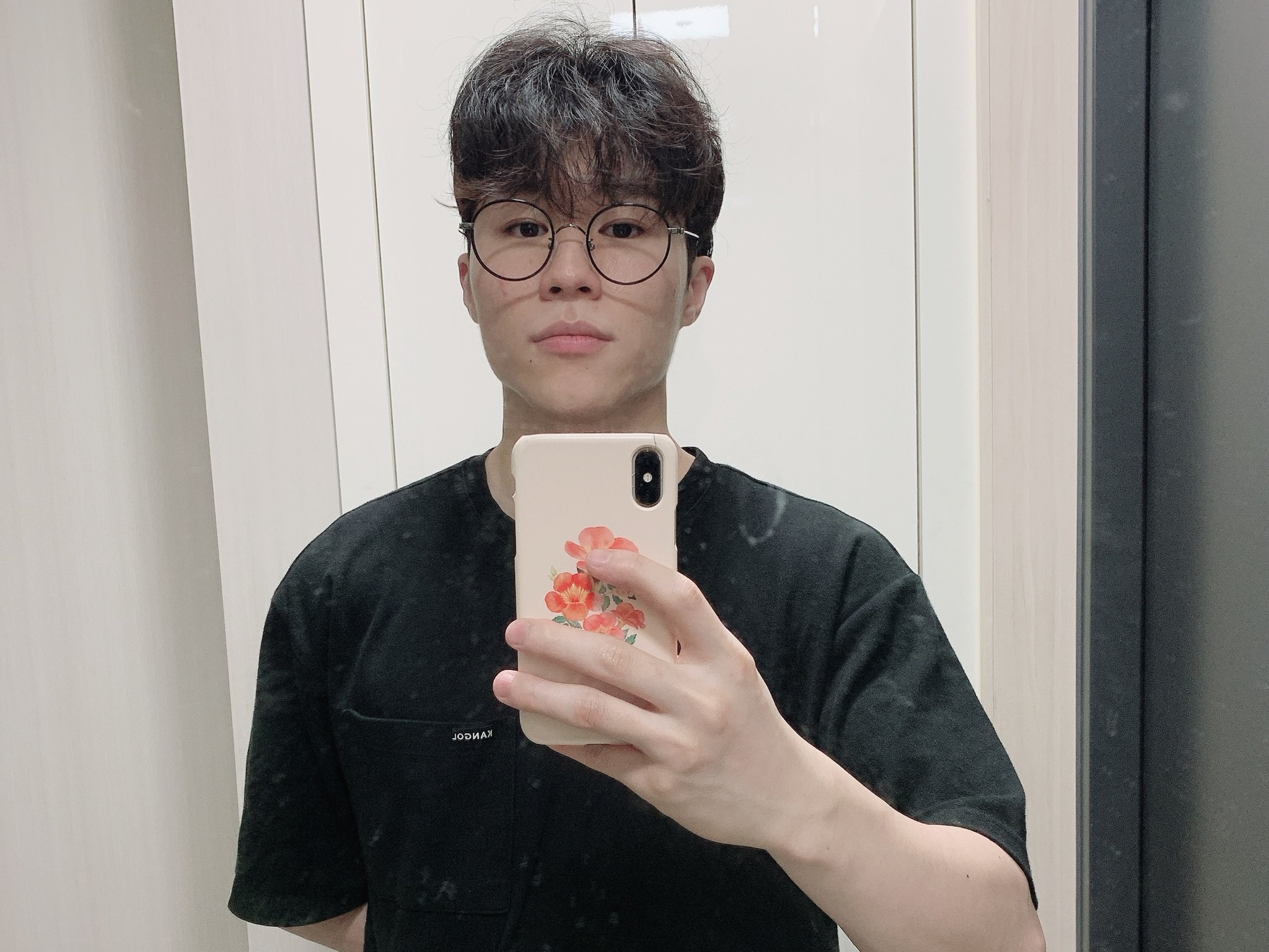 南韓職業電競選手Saebyeolbe遭中國網友出征。（翻攝Twitter@saebyeolbe）