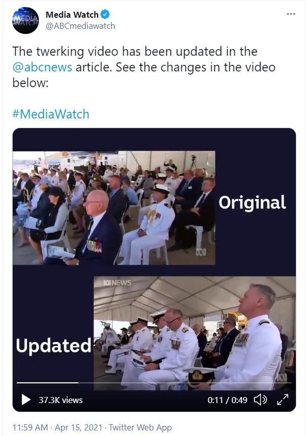 原片段(上)引起誤會後,《ABC News》已修正如下,還原至總督赫利、國防軍司令坎貝爾尚未到場的真實情況。(翻攝自ABCmediawatch的Twitter)