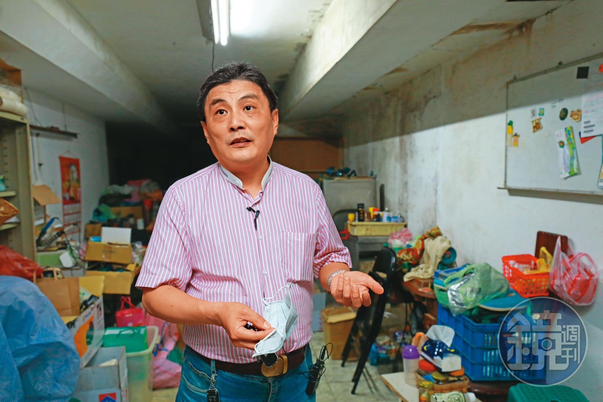社區發展協會理事長李茂基(圖)曾出面調解老房東與惡房客的糾紛。