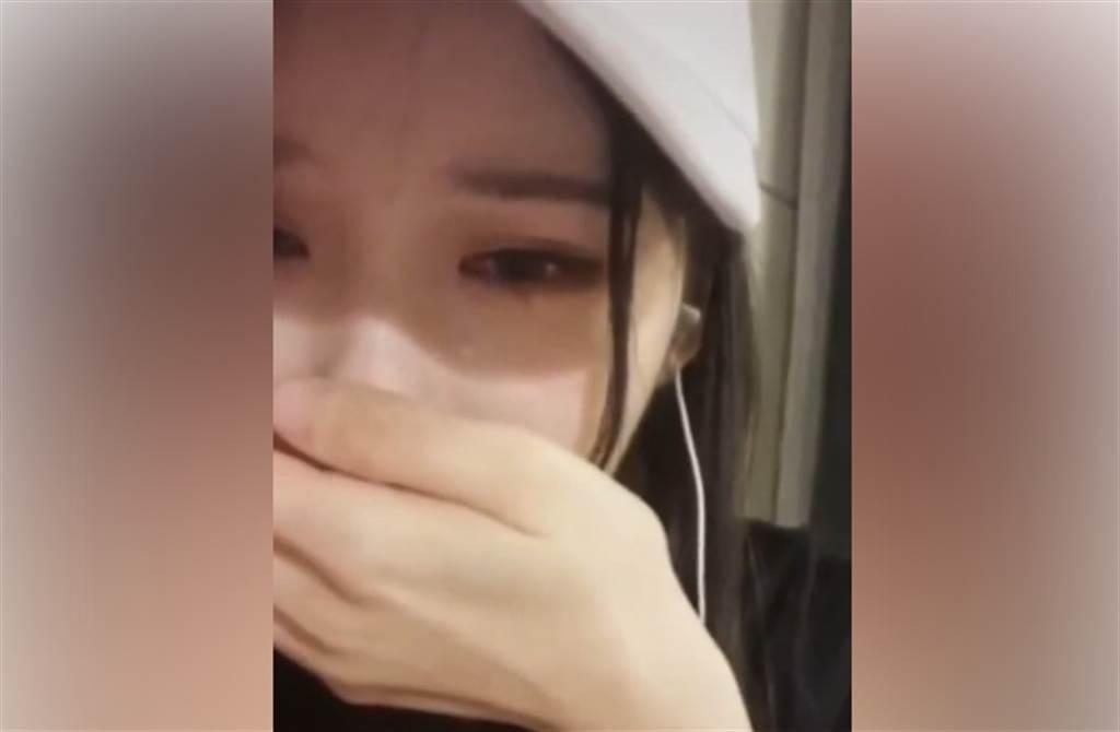 網路瘋傳「項思醒道歉影片」,但經查,影中人為女子團體GNZ48成員鄭悅。(翻攝自微博)