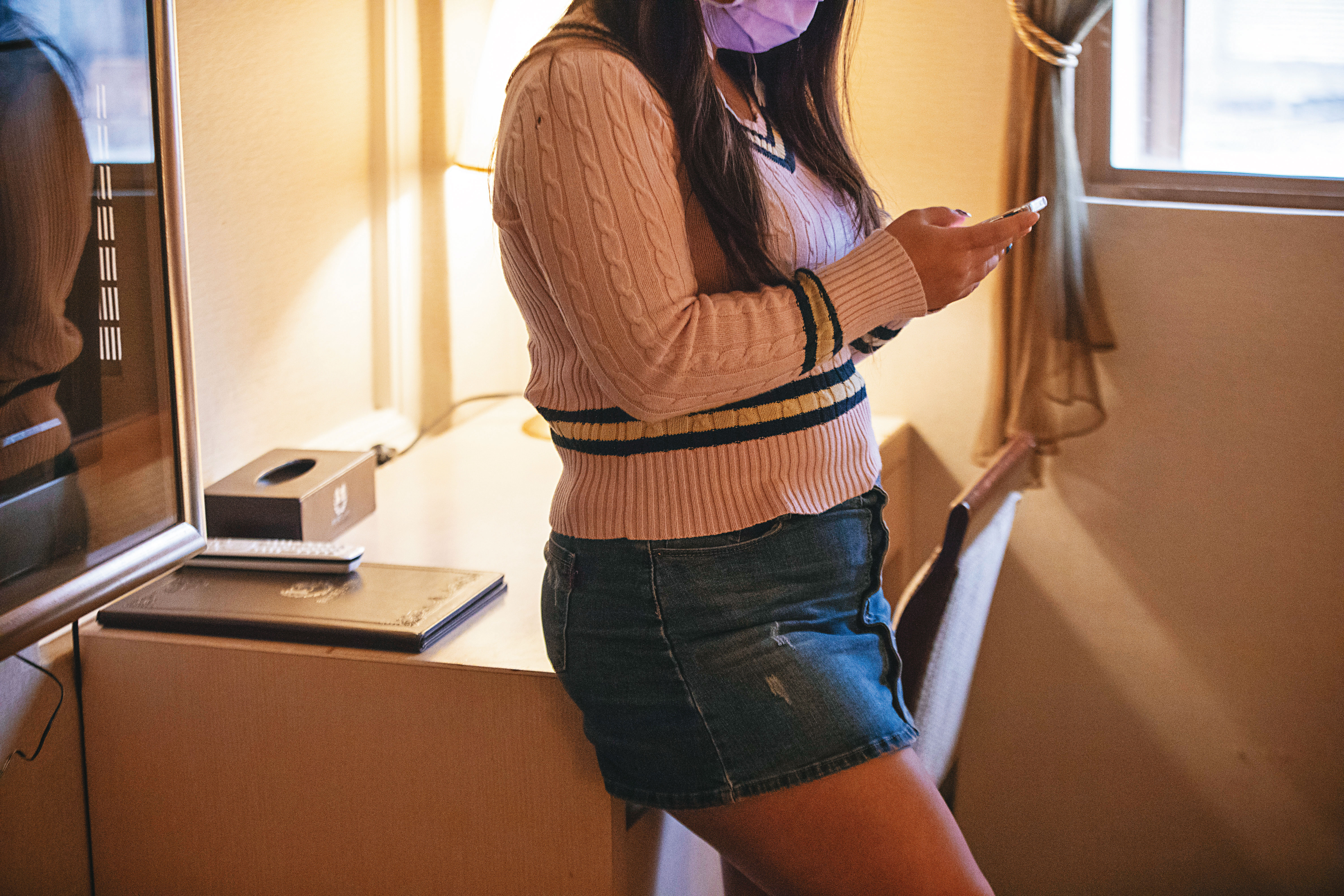 小可為顧及進入青春期的兒女,同時經營保養品牌,希望能在30歲前脫離性產業。
