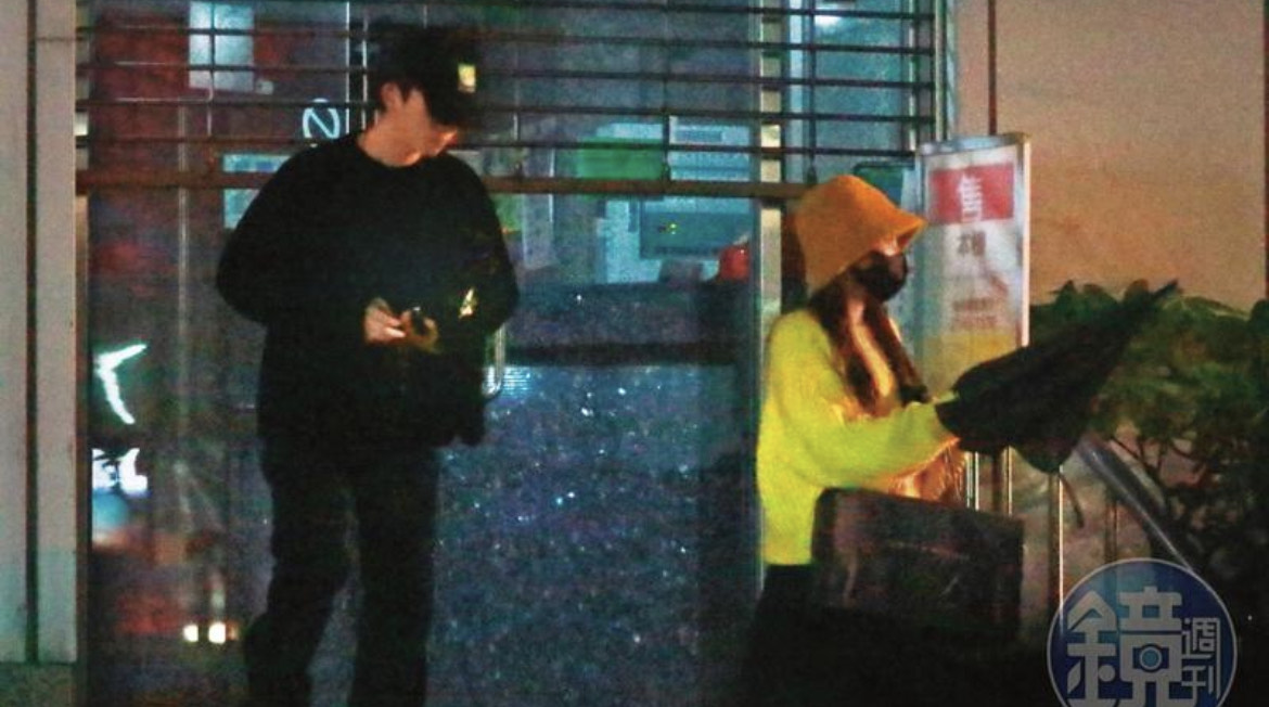 邱鋒澤與采子去年底就被本刊直擊兩人疑似同居。