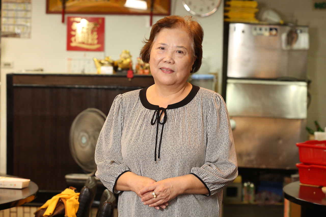 30年前從台南北上闖天下的創店頭家郭玉梅，把這裡打理成馳名的台菜海鮮餐廳。