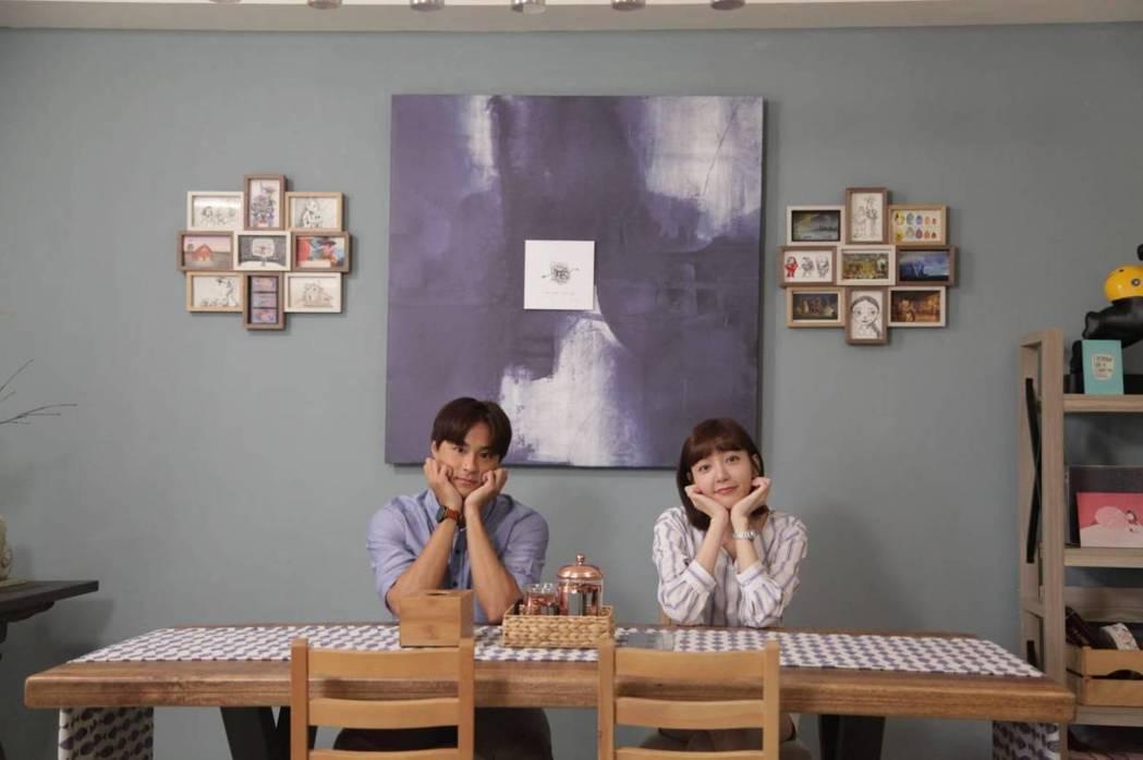 郭雪芙和孫其君在《我們不能是朋友》飾演男女朋友戲外假戲真做。(翻攝自我們不能是朋友粉專)