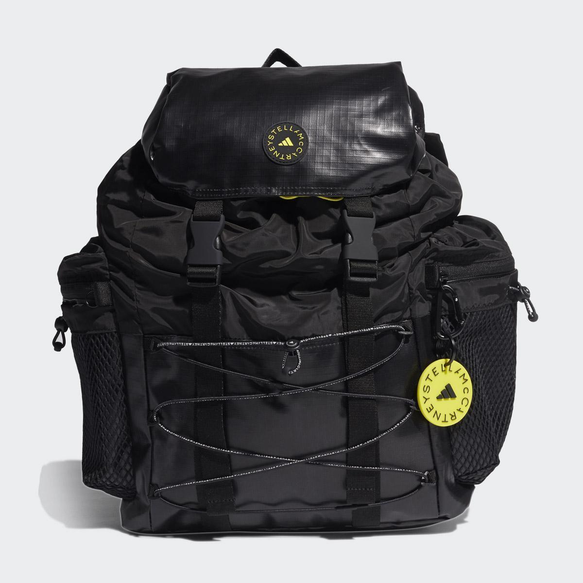 後背包。NT$5,800。（adidas）