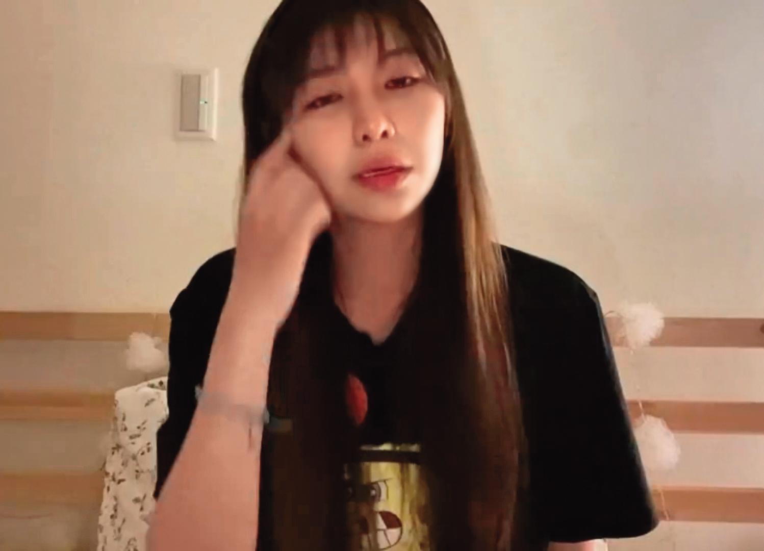 采子劈腿風波,連媽媽也被拖下水,結果母女倆被罵得超慘。(翻攝自采子IG)