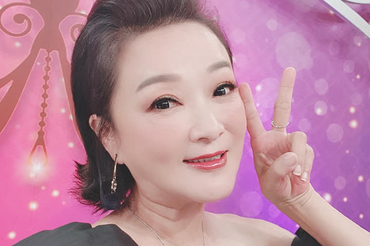 林秀芳曾為愛遠嫁非洲，卻成為悲慘婚姻的開端。（翻攝自林秀芳臉書）