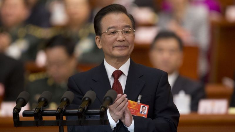 中共前總理溫家寶追憶母親的文章被質疑是對當權者不滿，遭到媒體下架。（翻攝自《中國新聞社》）