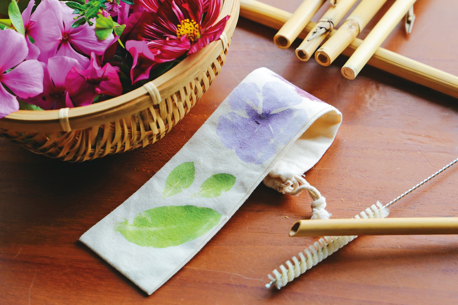 「蘆薈吸管DIY」活動包括植物拓印及製作吸管，好玩又實用。（350元／組）