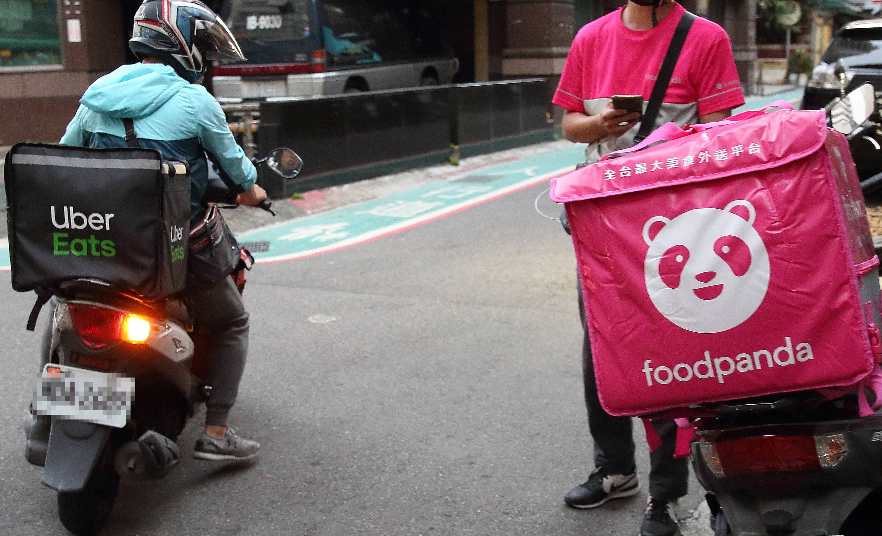 外送員每天遇到的客戶要求百百種，日前就有一名外送員分享與顧客的對話，讓他大嘆無奈。圖為示意圖，當事人與本新聞無關。（本刊資料照）