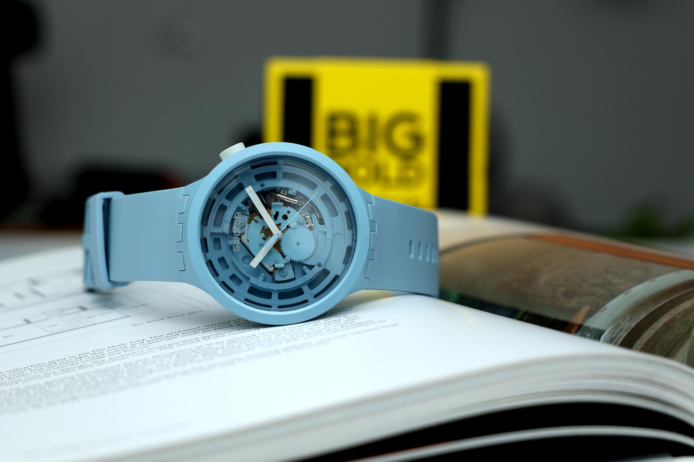 【新錶2021】最容易入手的陶瓷錶！SWATCH Big Bold Bioceramic系列
