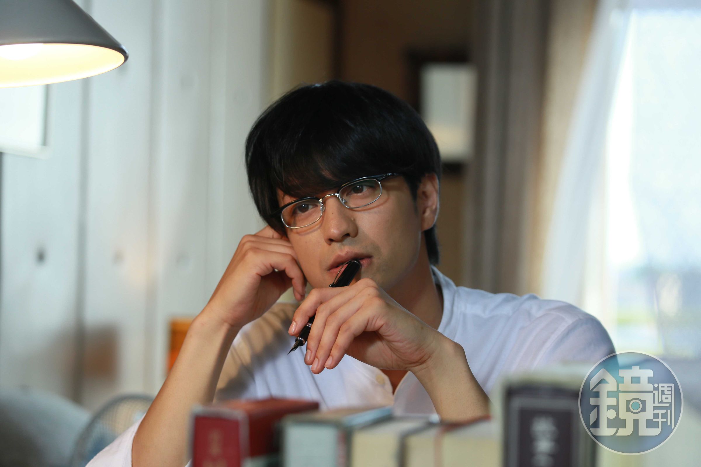《劇場版情色小說家~Playback~》導演說竹財輝之助與猪塚健太在片場打情罵俏得很自然，很融入角色。（天馬行空提供）