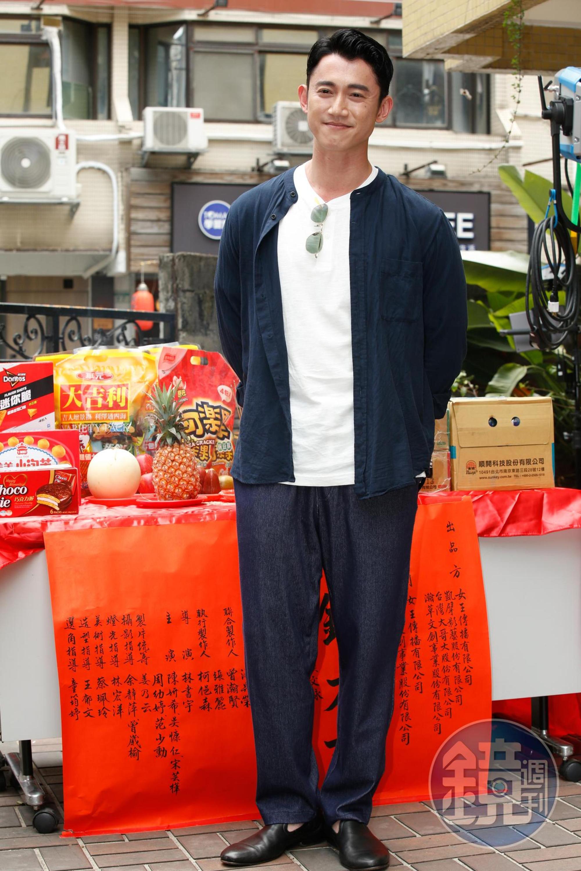 吳慷仁22日早上才出院，感謝愛人邵雨薇急帶他去看醫生。