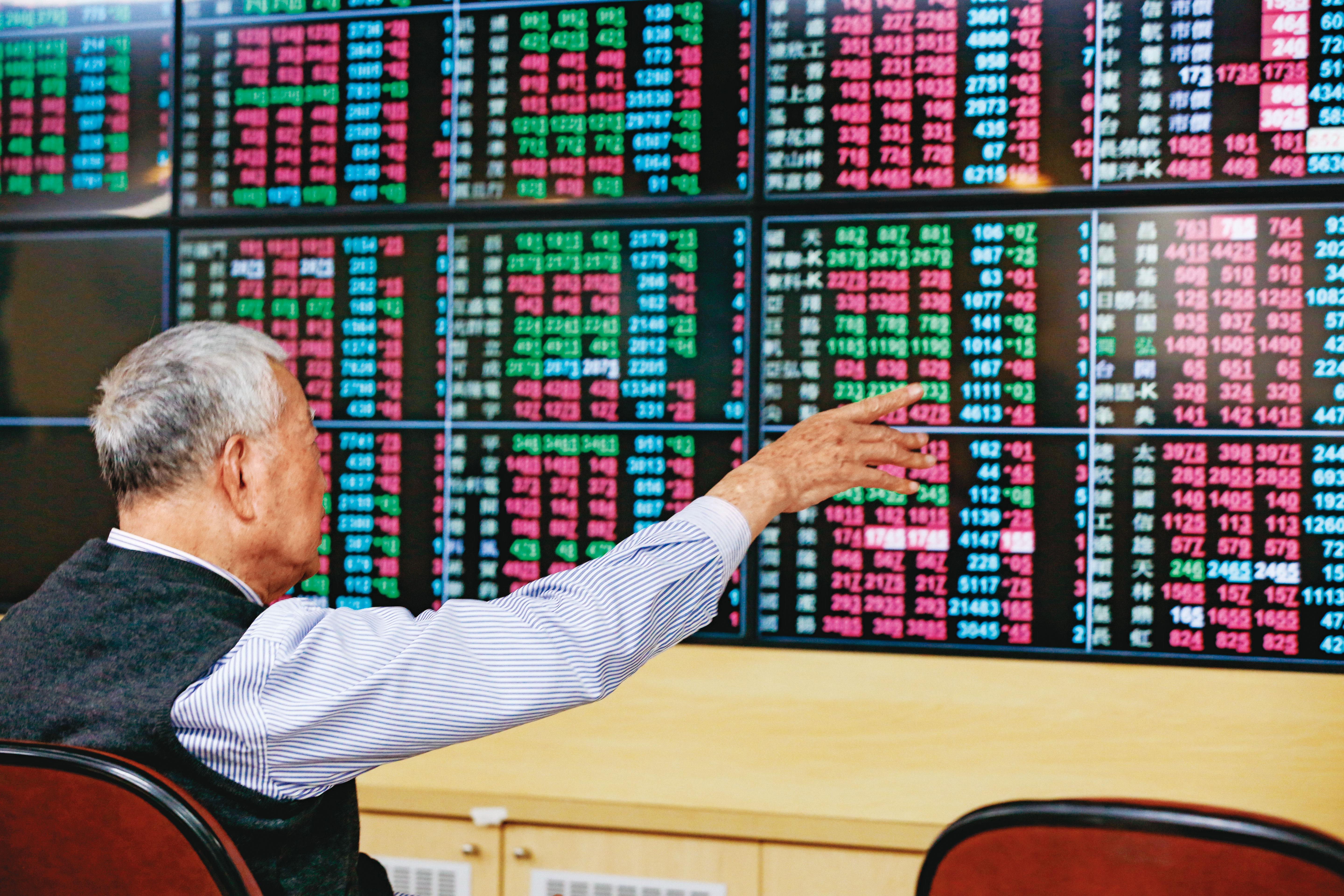 台灣股市熱鬧表象下的隱憂不容忽視，面對睽違30年來最大的一波炒作熱潮，如果投資人不冷卻一下，很快就會面臨泡沫破滅的後果。