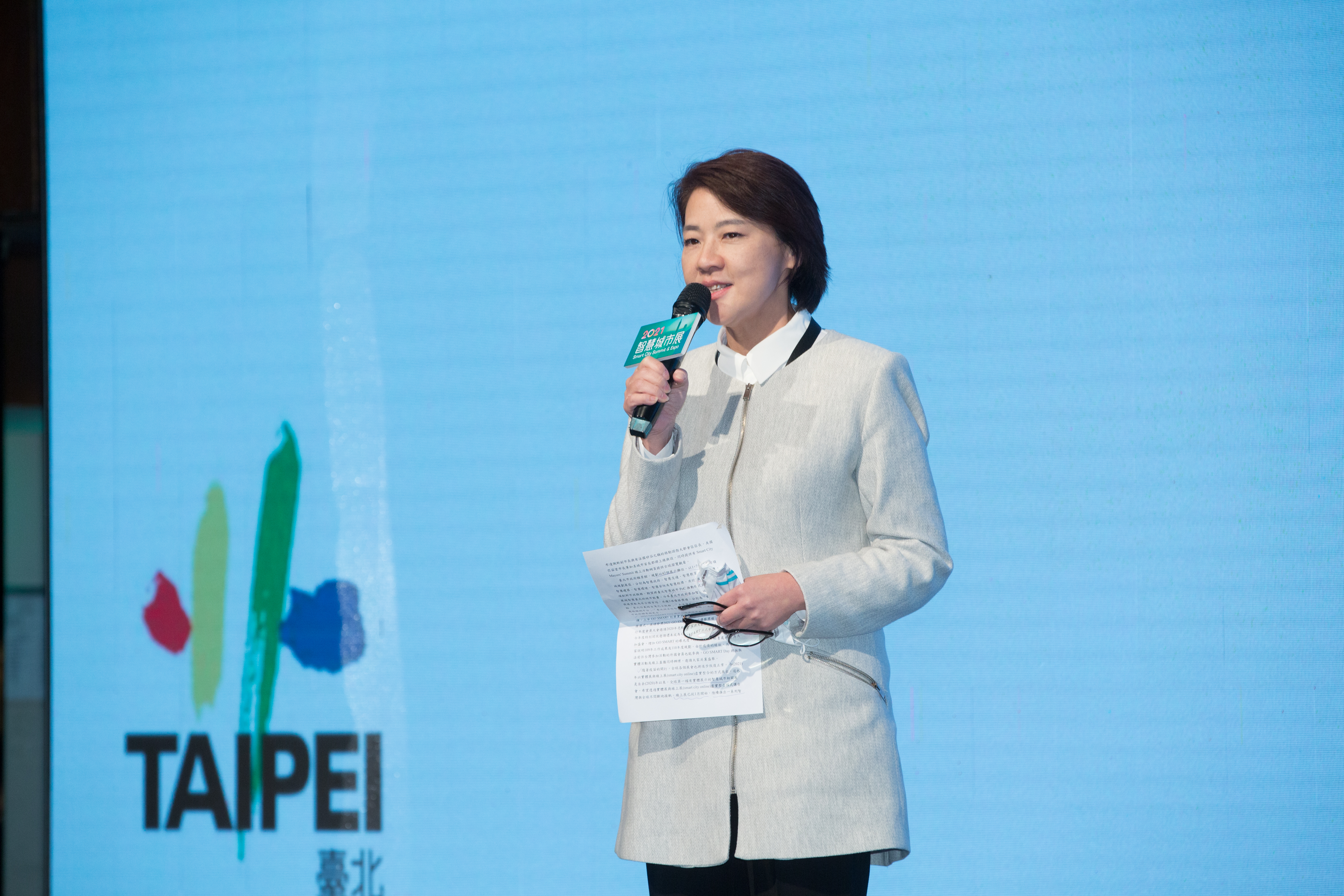 台北市副市長黃珊珊昨夜在臉書發文，指陳時中如果知道相關資訊而地方政府都沒收到任何訊息，也實在太離譜了吧！（本刊資料照）