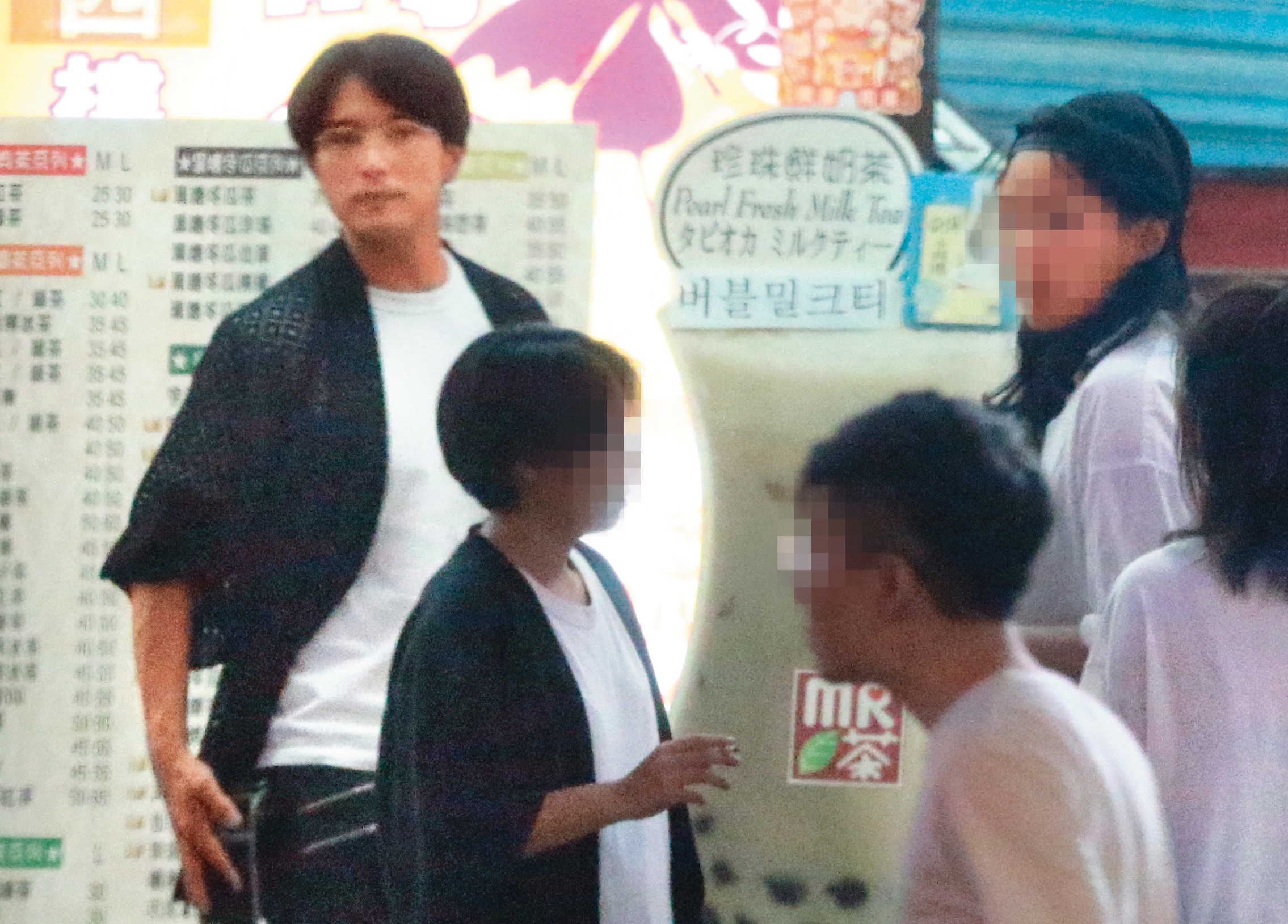  《零下一九七》最後出線的男、女主角據傳是邱澤與陳意涵，兩人之前在《她們創業的那些鳥事》就已培養出好交情，還會相偕參加聚會。
