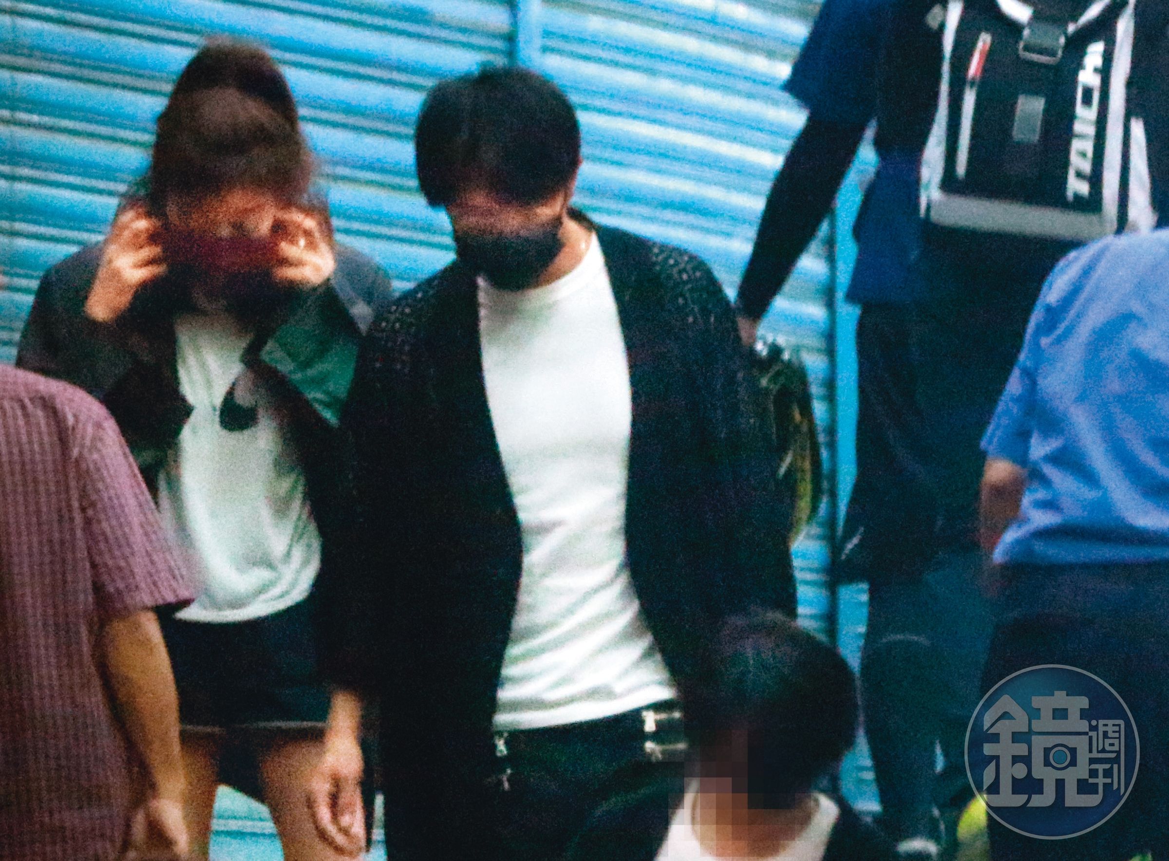  《零下一九七》最後出線的男、女主角據傳是邱澤與陳意涵，兩人之前在《她們創業的那些鳥事》就已培養出好交情，還會相偕參加聚會。