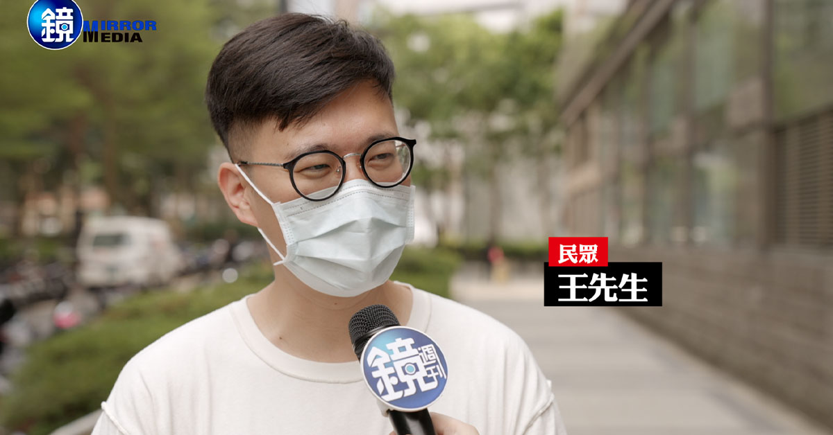 新光銀行OU數位帳戶適合想要定期存款、愛用電子支付的新世代,只要備妥雙證件及任何一家銀行實體帳號,24小時隨時都能上網開戶。