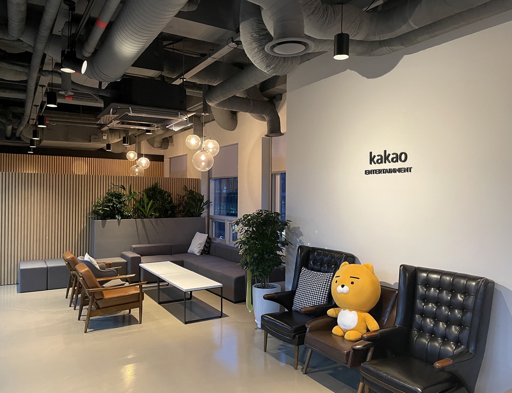 Kakao Entertainment Taiwan 在台準備超過1年，圖為其韓國總部辦公室。（ Kakao Entertainment提供）