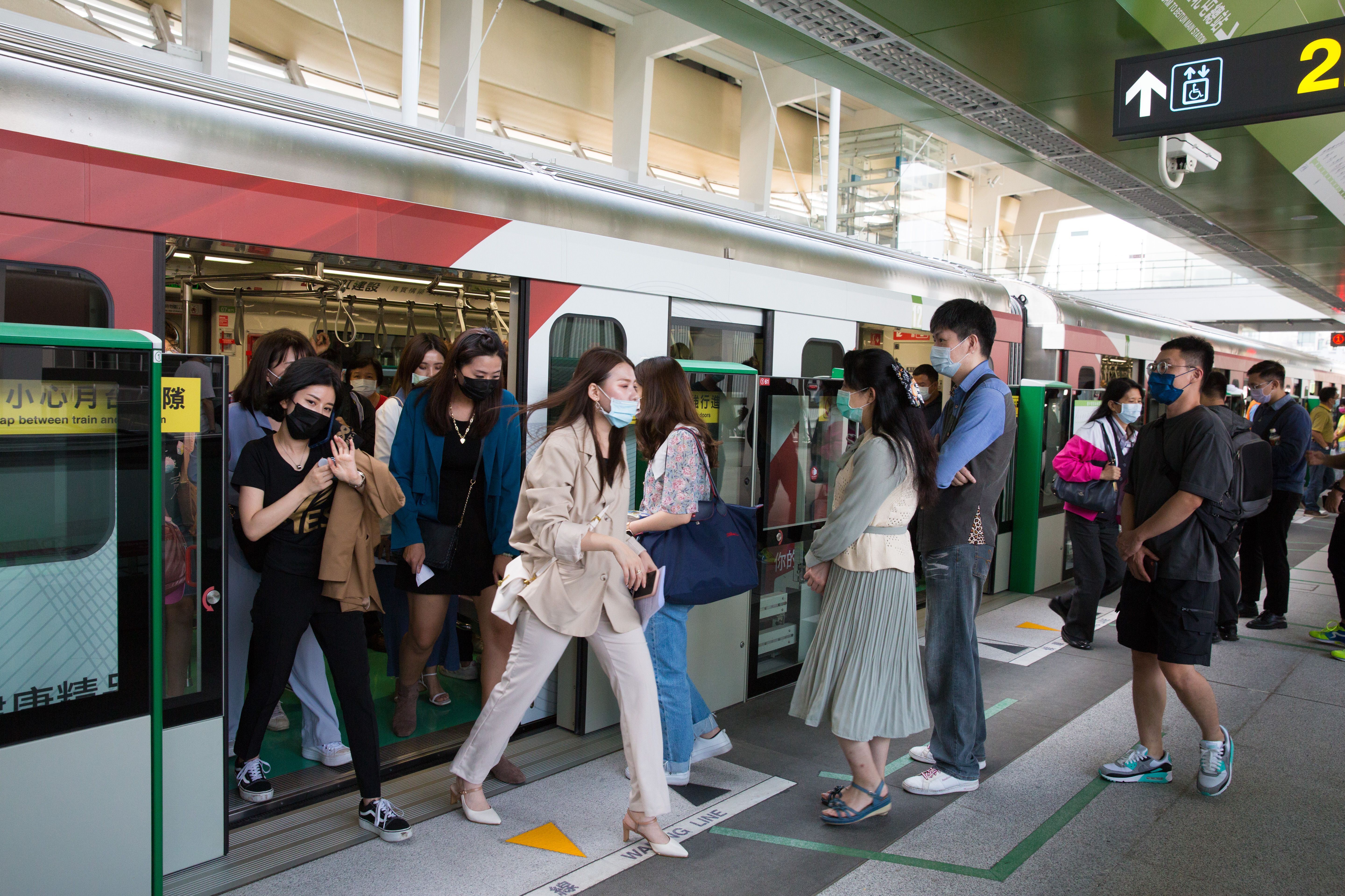 中捷綠線正式通車後遭質疑運量雪崩，台中捷運公司回應，通車後的運量符合預期低標，減少幅度尚屬合理。（資料照）