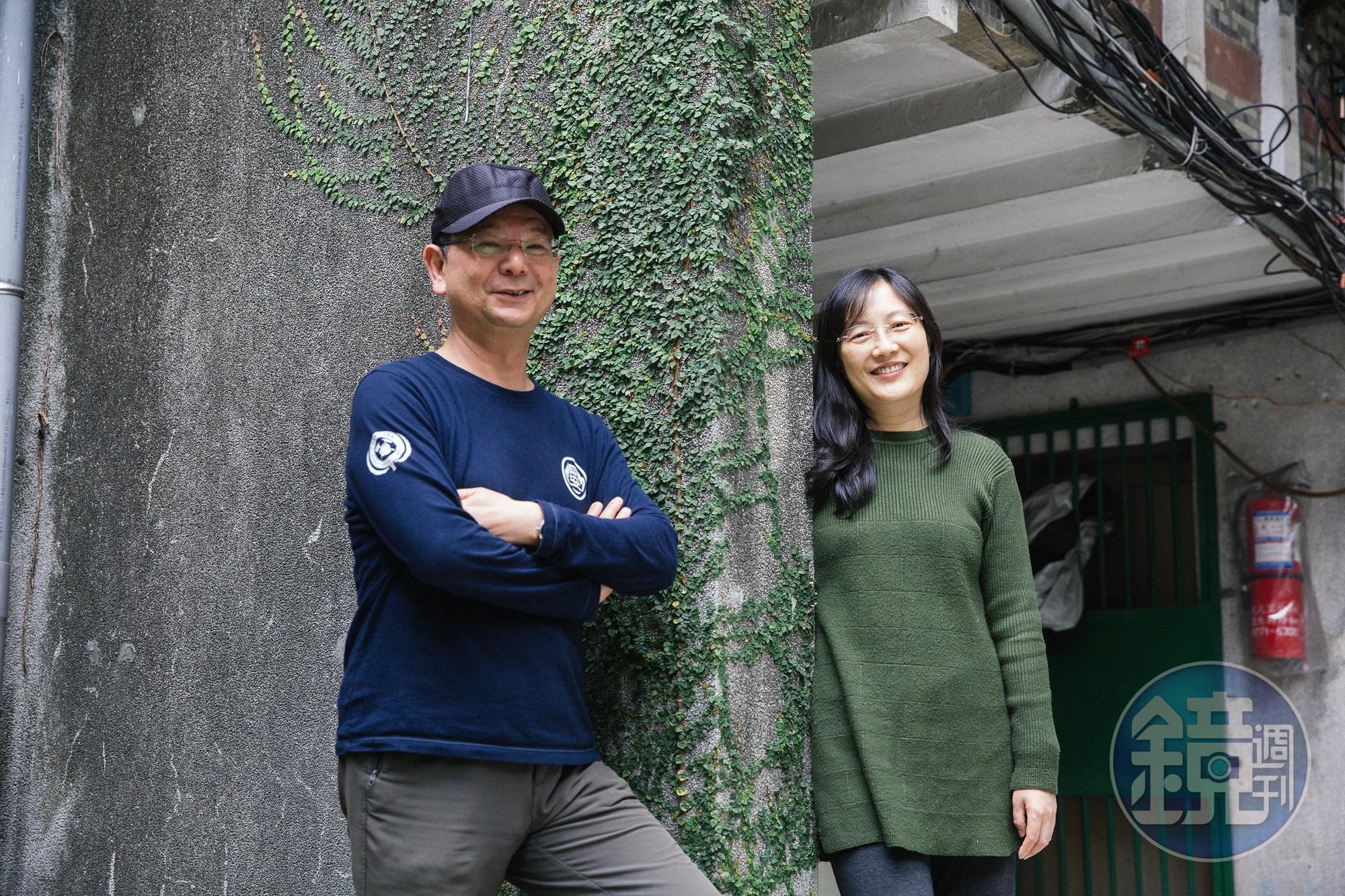 李志薔(左)與蔡銀娟(右)是以為消防員發聲為初衷製作《火神的眼淚》。