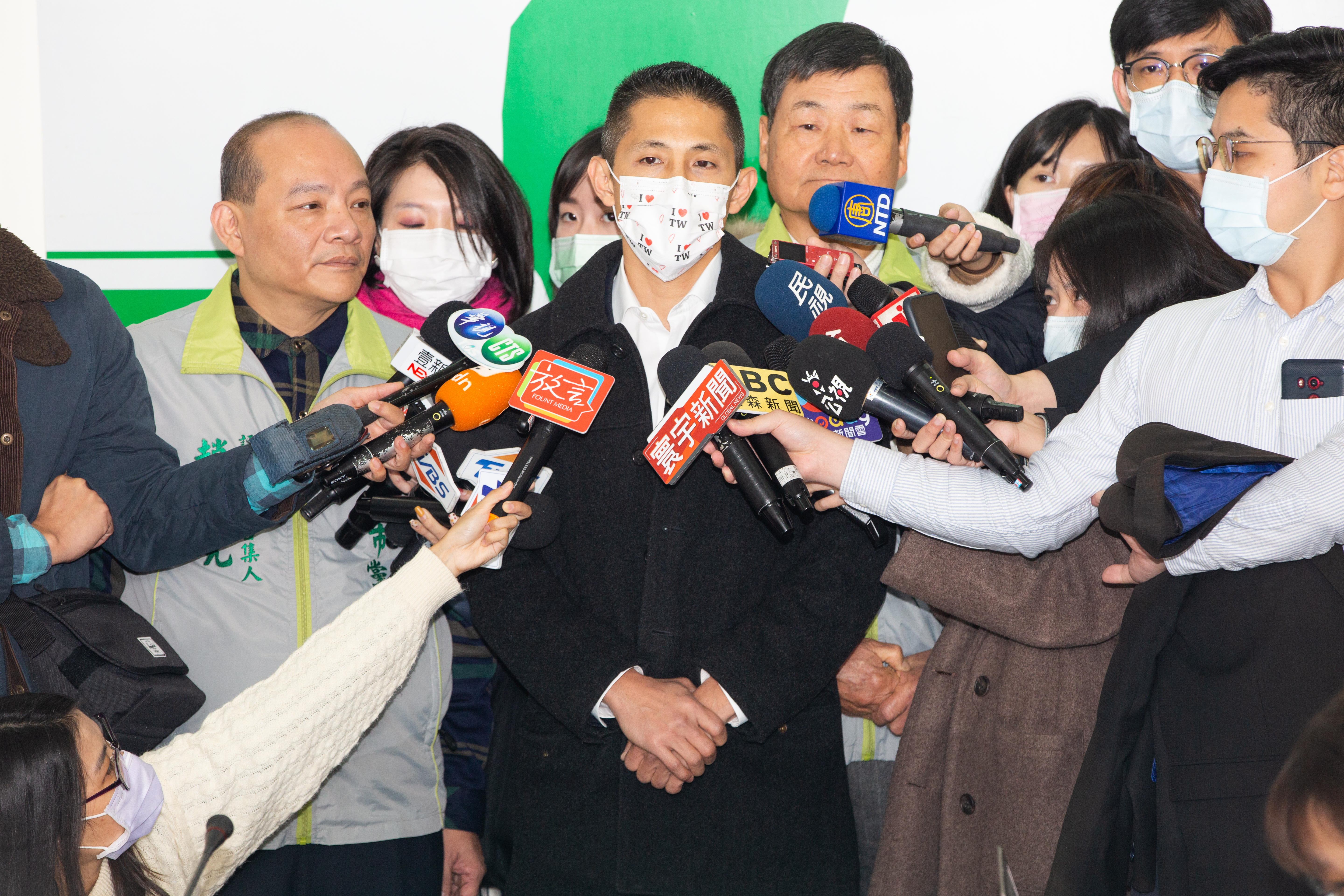 台北市黨部主委吳怡農今下午緊急召集執委、評委會議，要將趙介佑開除黨籍。（本刊資料照）