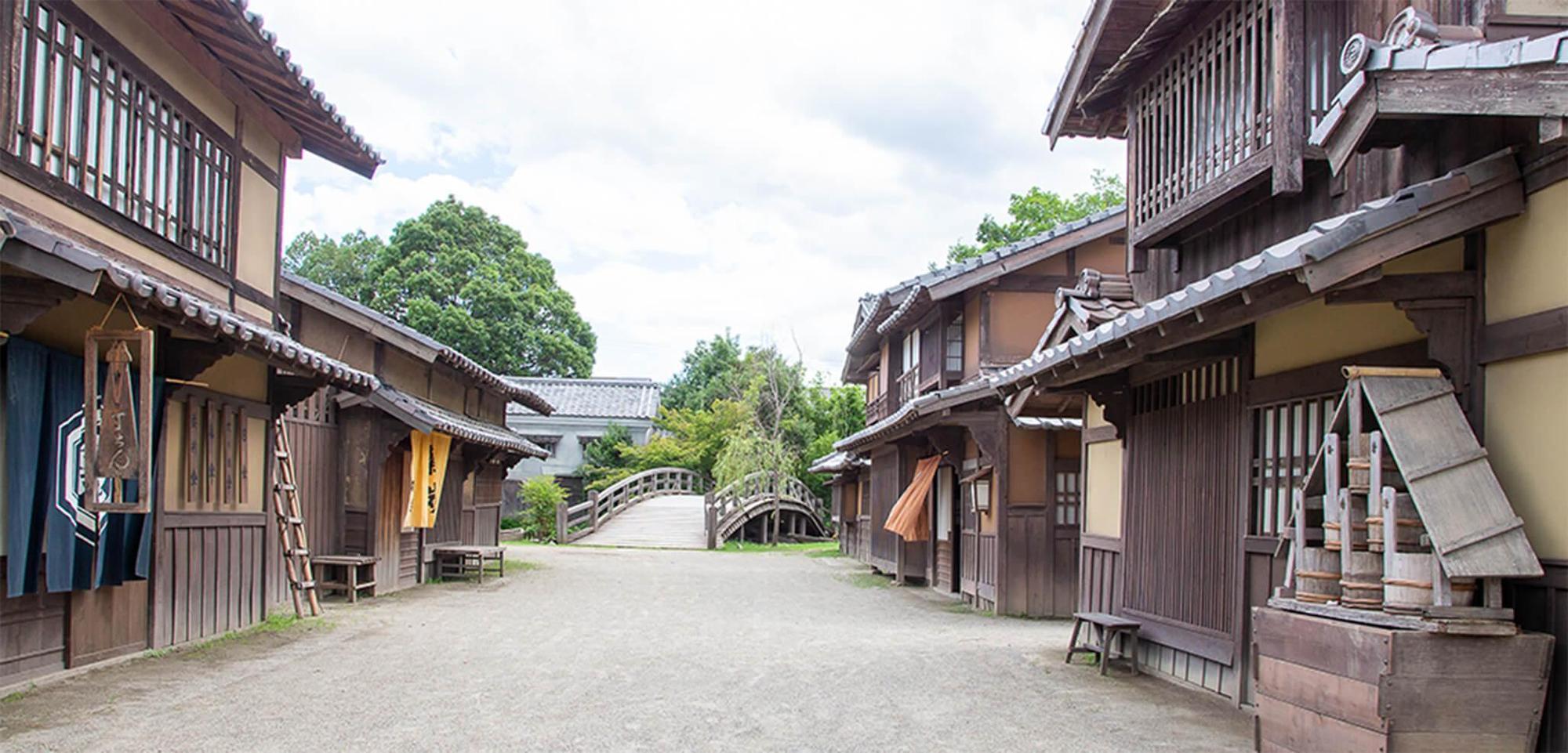 京都松竹片場內設有江戶時代的開放布景,是許多日本時代劇愛用的拍攝地。(翻攝自京都松竹片場官方網站)