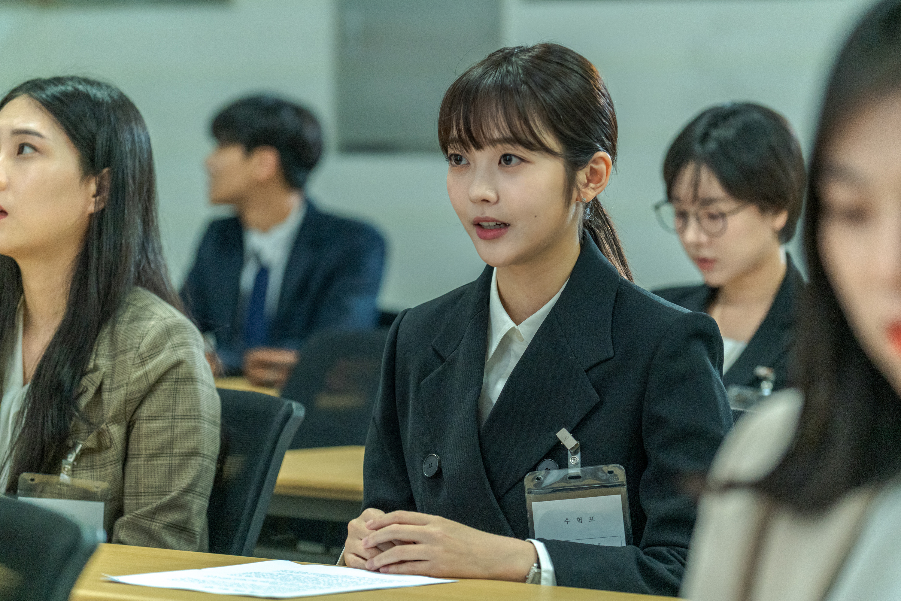 洪承熙飾演的恩浩反映了韓國時下年輕人的就職困境。(Netflix提供)
