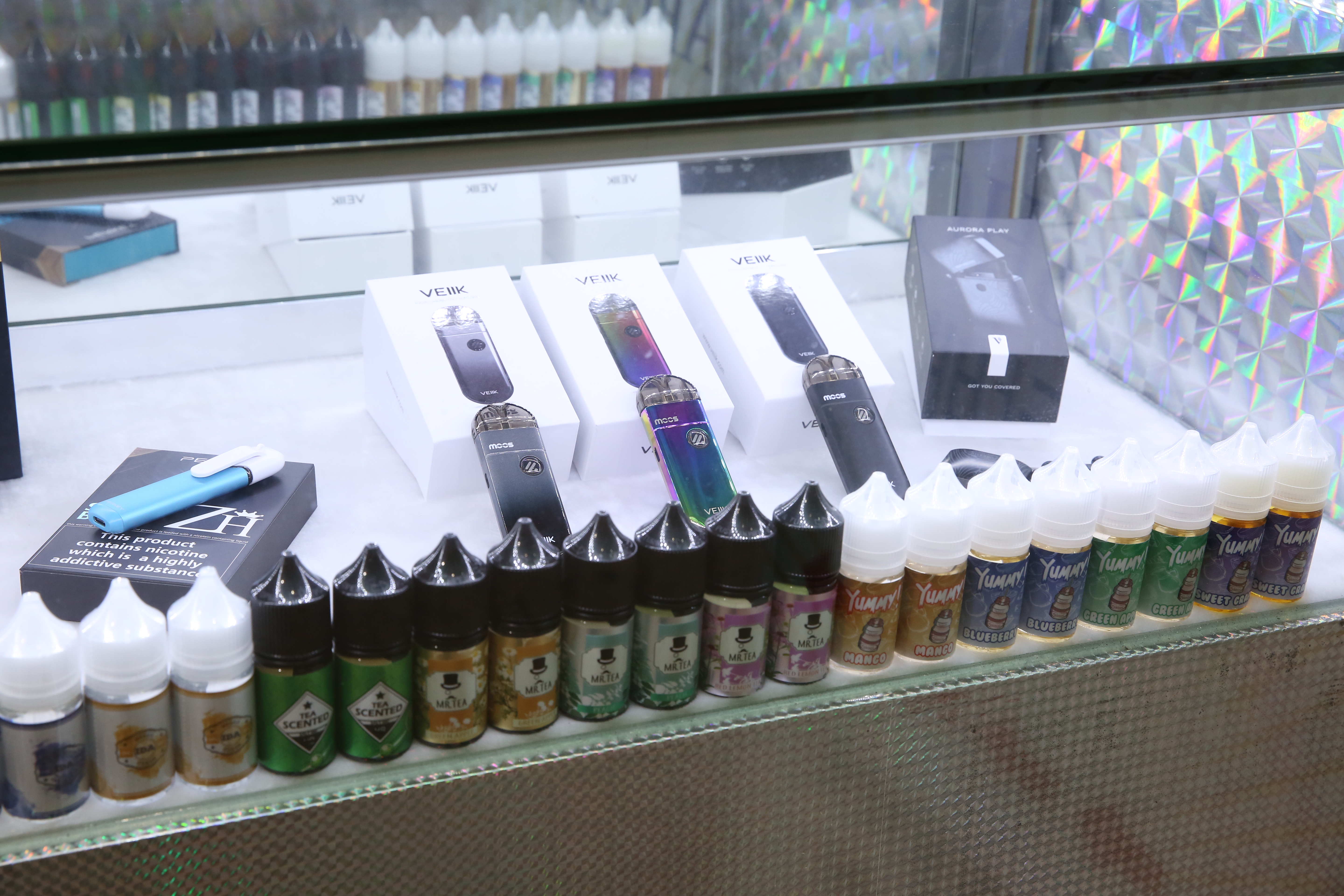 近年來電子菸日漸盛行，左撇子卻被懷疑吸食大麻菸油而遭上銬逮捕。（示意圖，非當事電子菸）