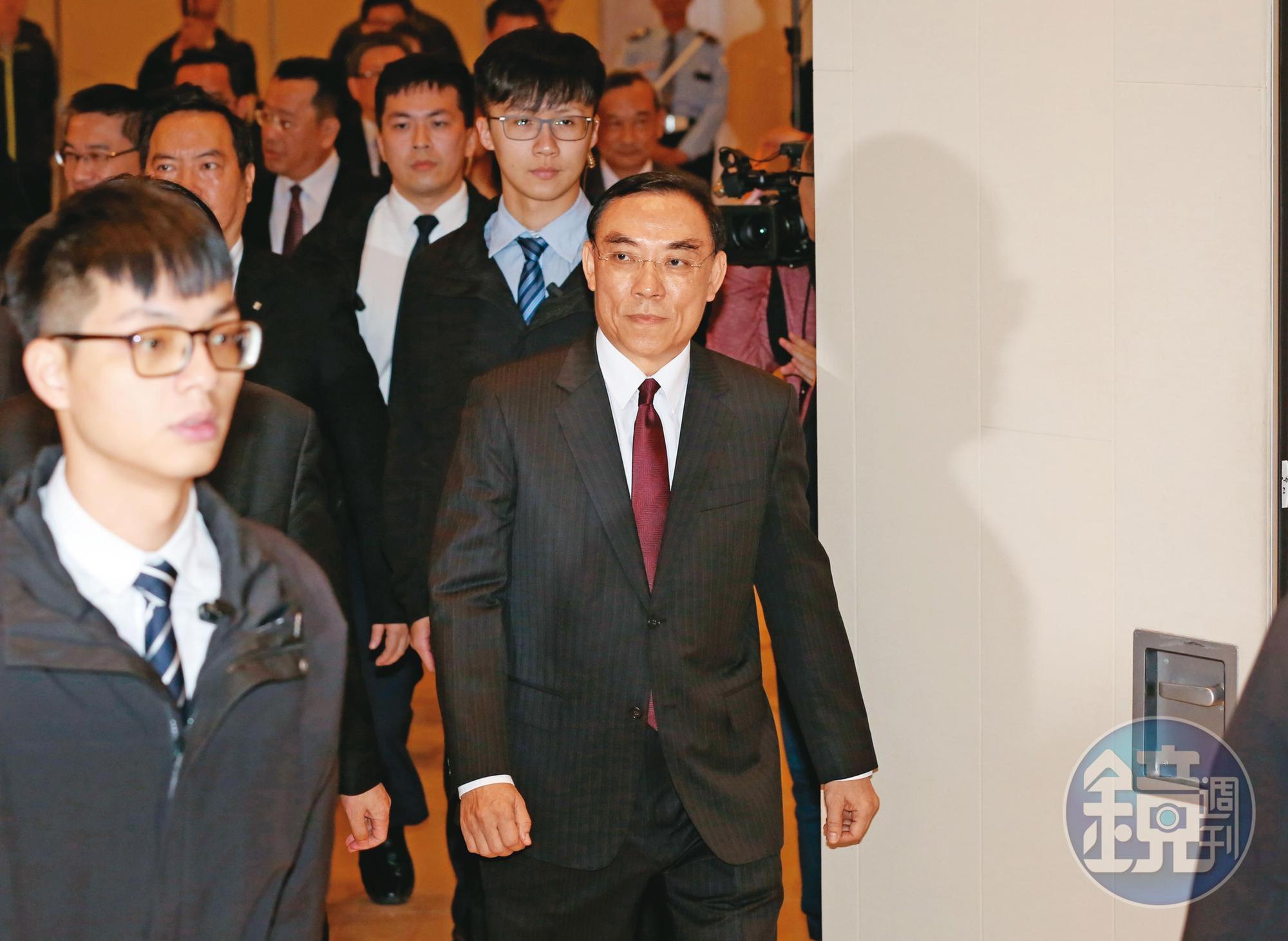 法務部長蔡清祥認為正人必先正己,不適任檢察官要加速淘汰。
