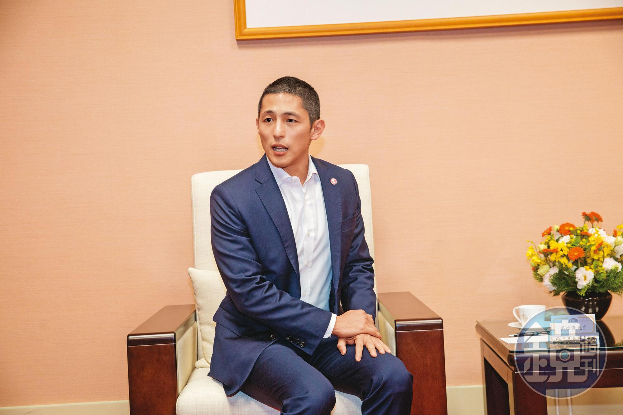 趙介佑事件對民進黨最傷的地方在於,形象清新的吳怡農(圖)在台北市黨部只是個廣告看板。