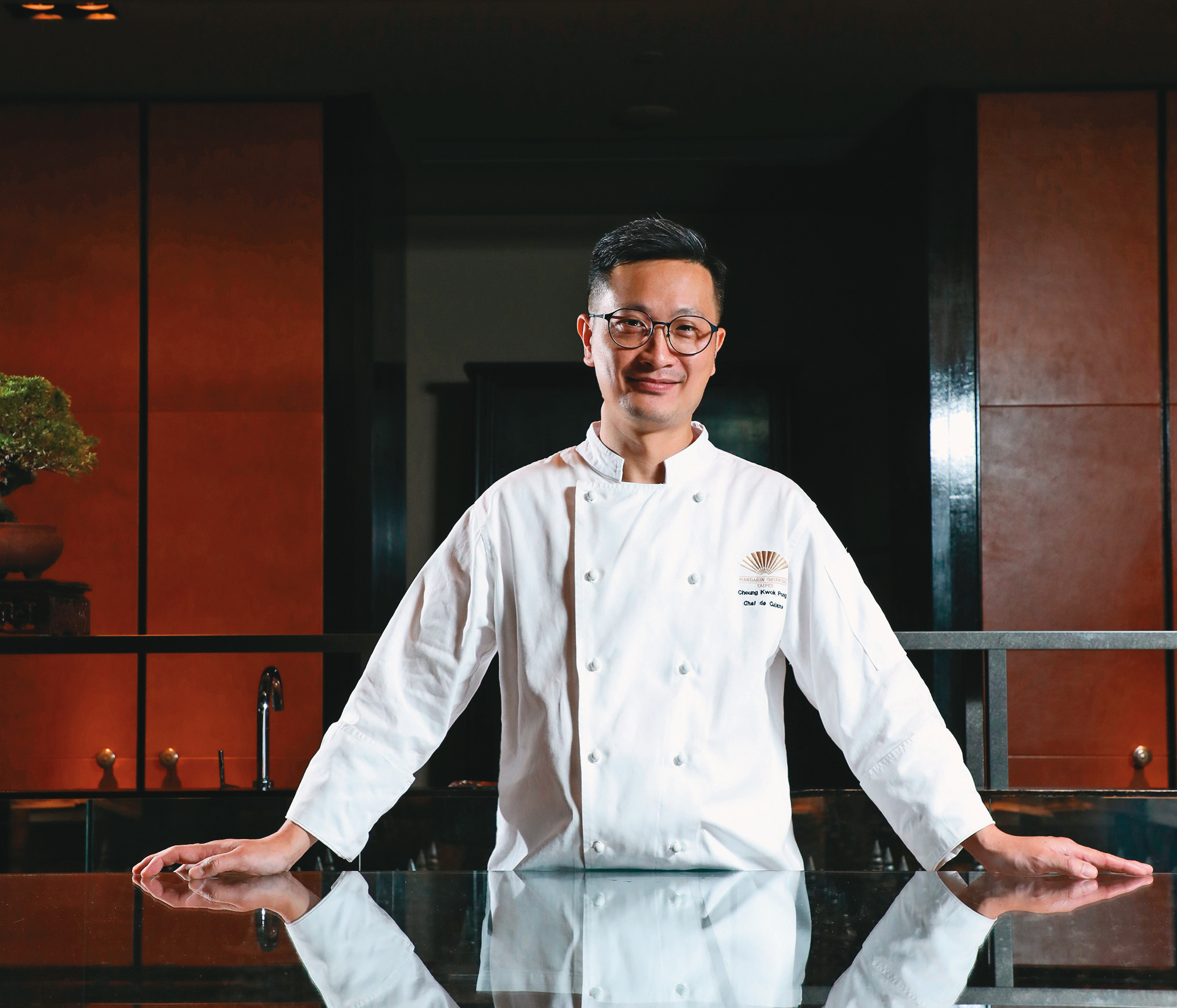 從香港轉戰台灣的雅閣新主廚張國邦，有25年廚藝資歷，實力不容小覷。