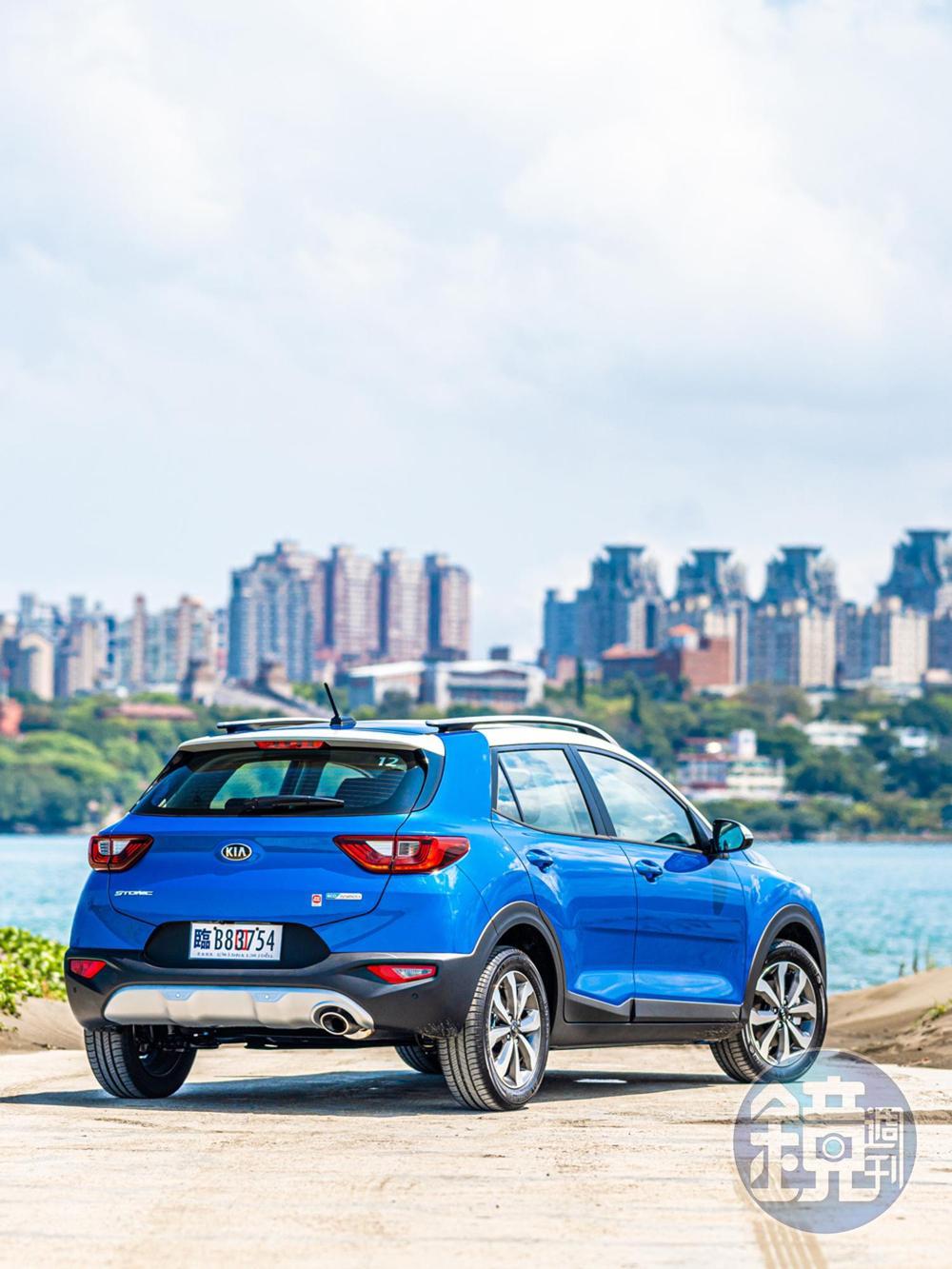 KIA Stonic 1.0T 智慧油電驚豔版